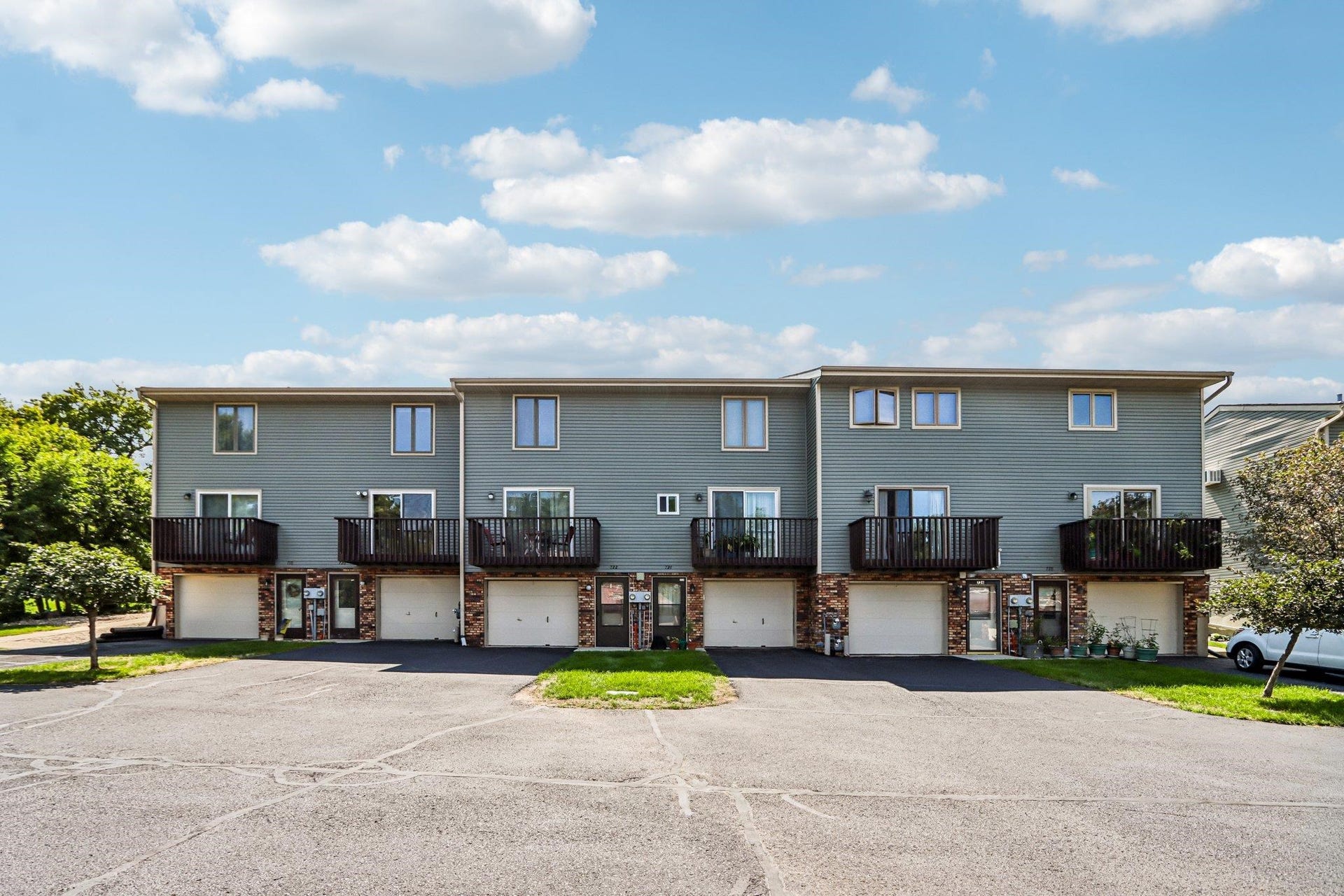720 South Street, Deforest, WI 53532