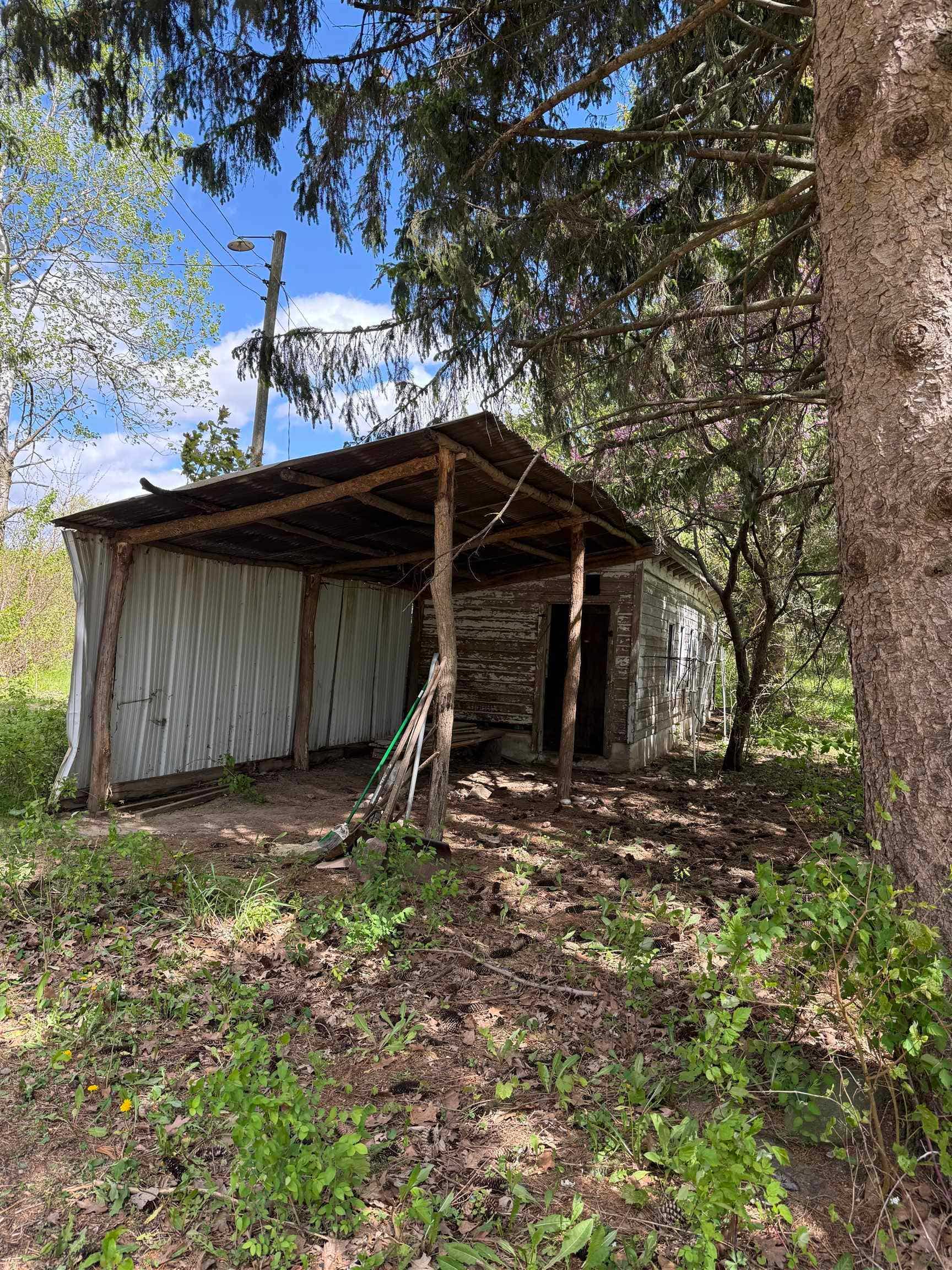 6050 County Road M, Fitchburg, WI 53575