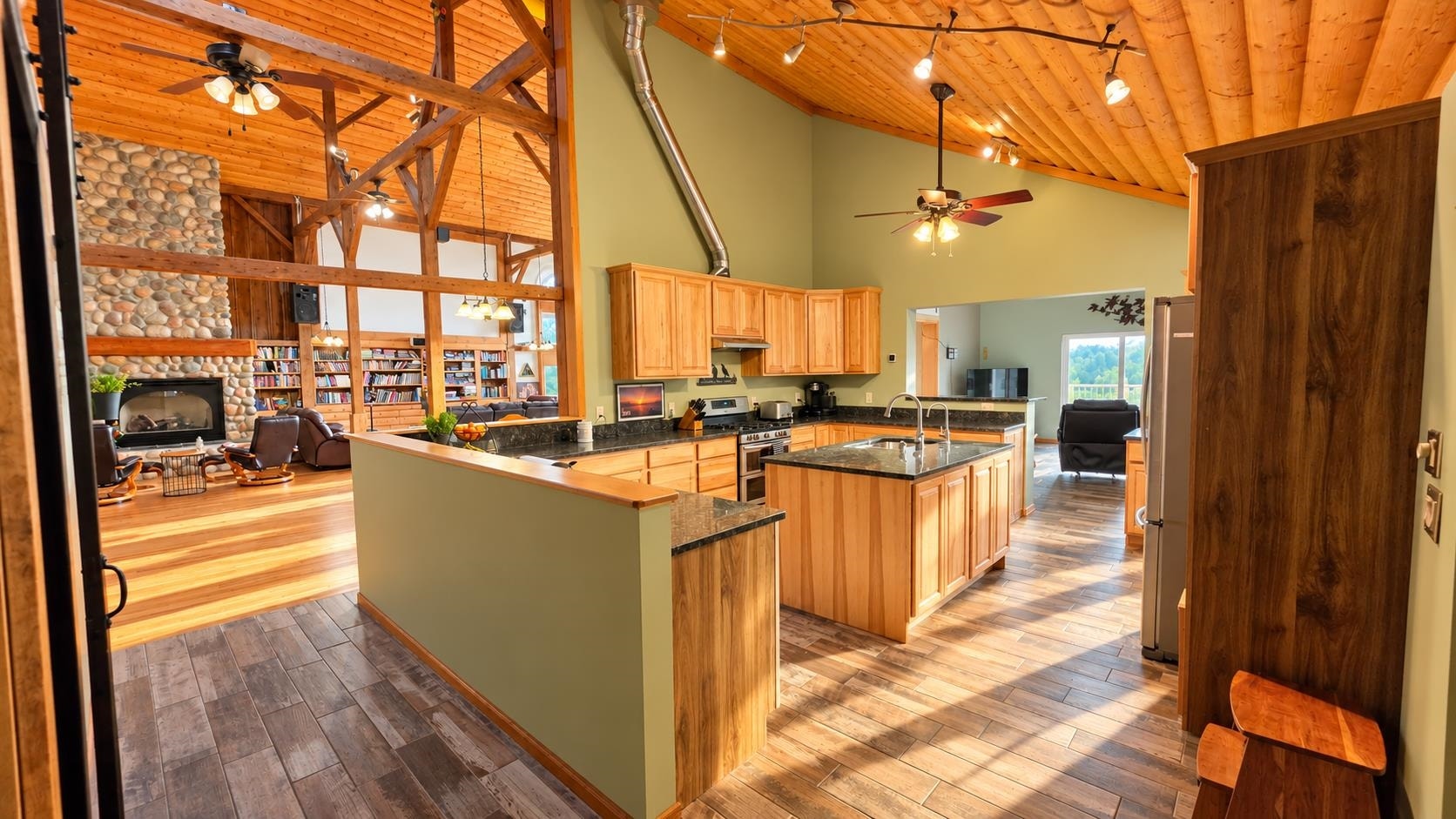 1391 Fritz Road, Montrose, WI 53593