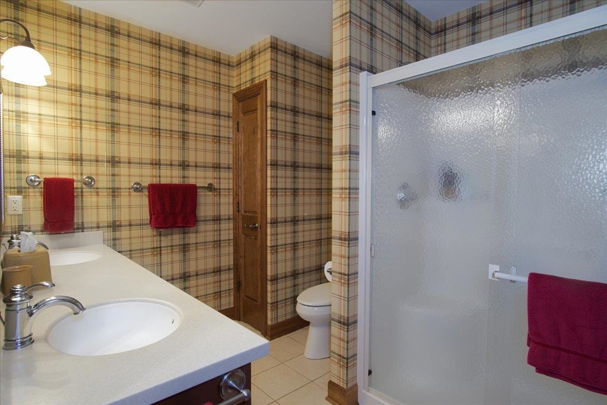 3125 Harlan Circle, Fitchburg, WI 53711