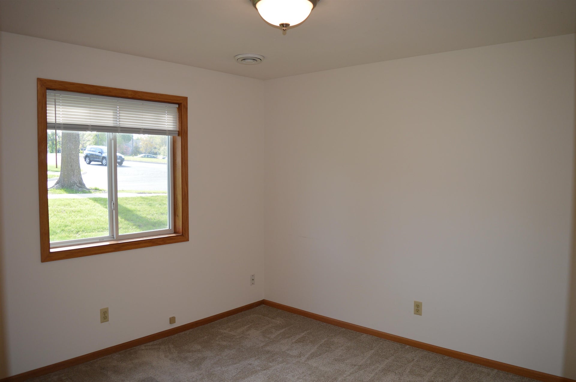 201-207 School Road, Cottage Grove, WI 53527