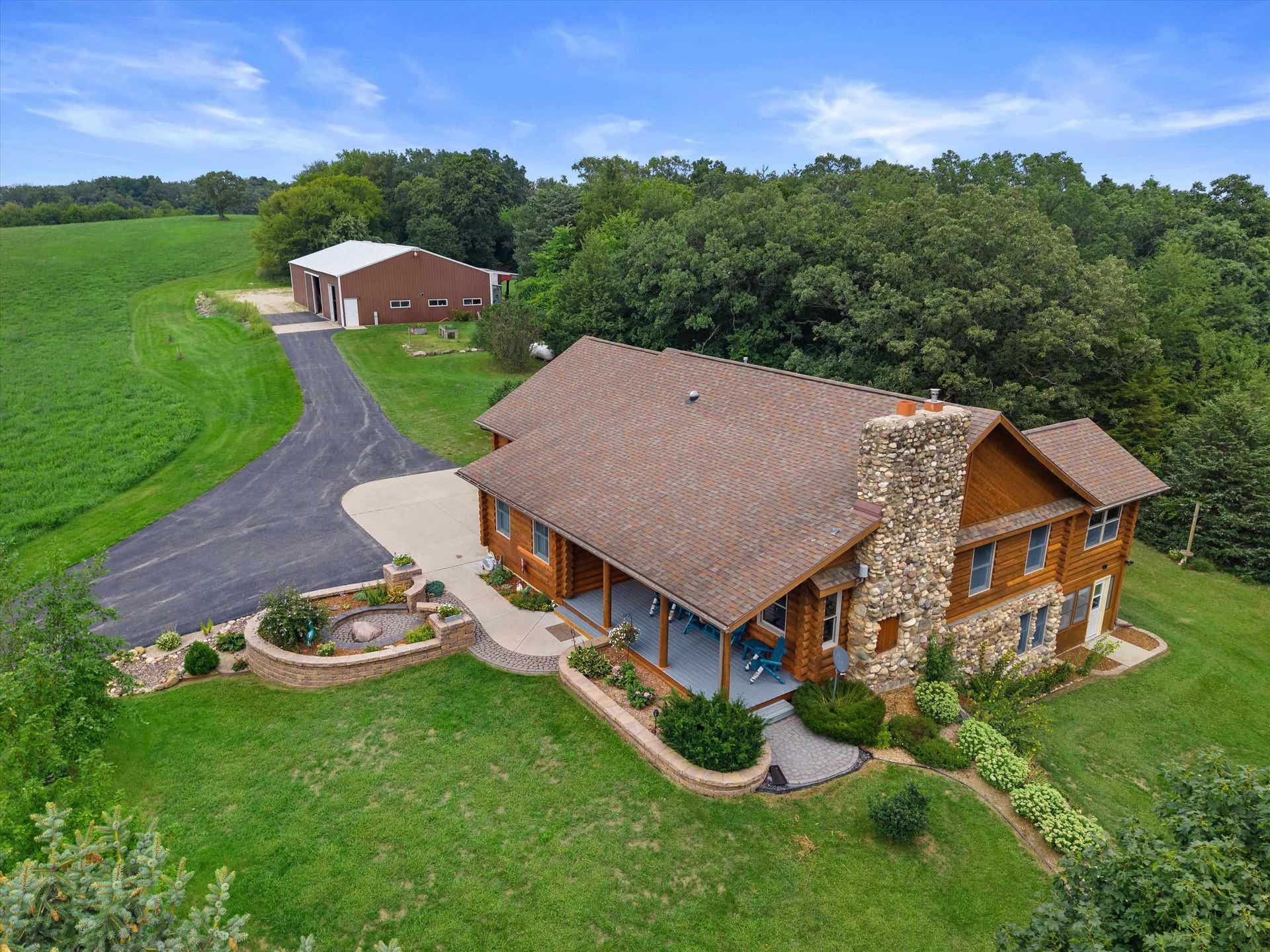 N3810 Scheppert Road, Oakland, WI 53538
