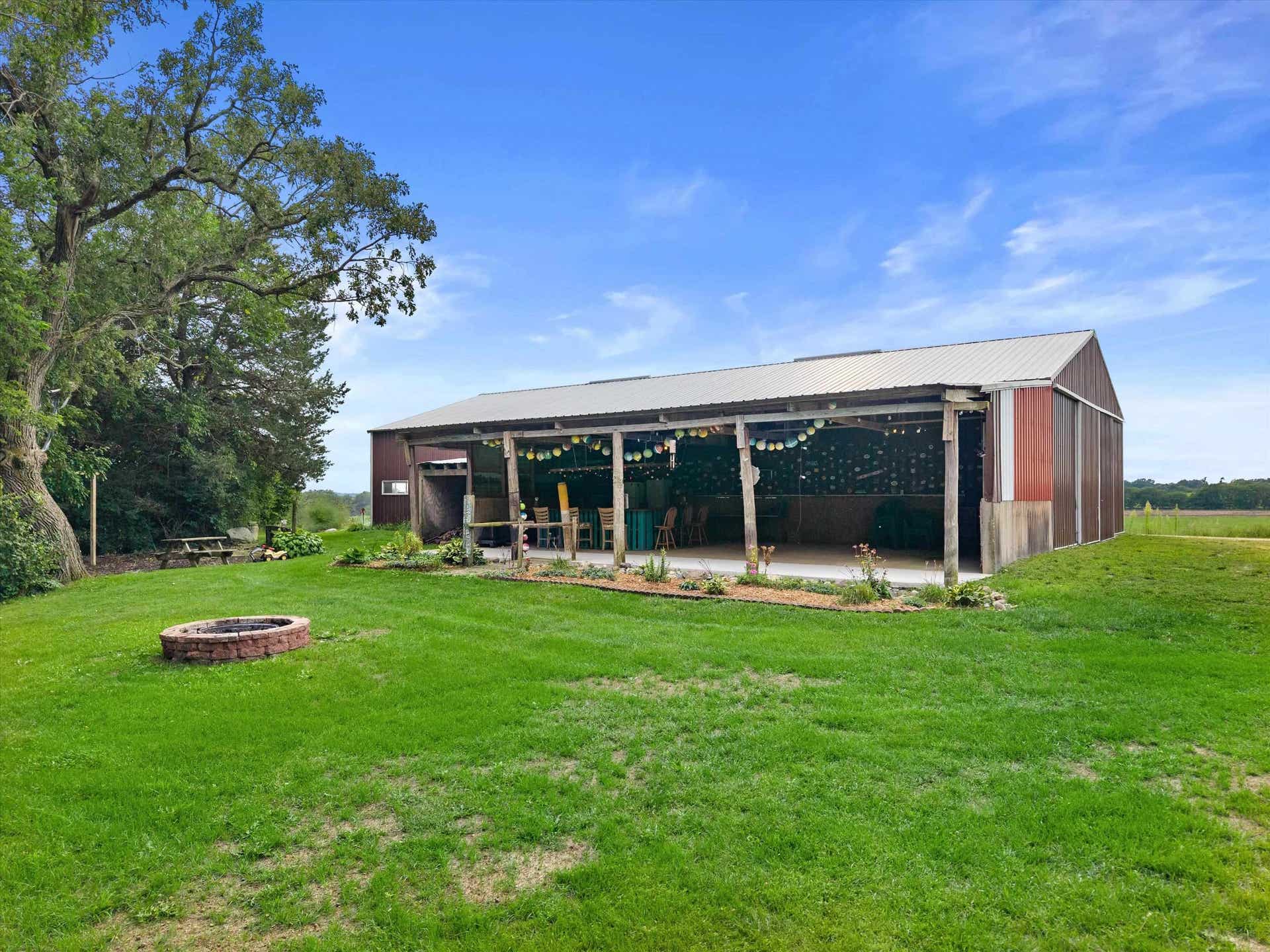 N3810 Scheppert Road, Oakland, WI 53538