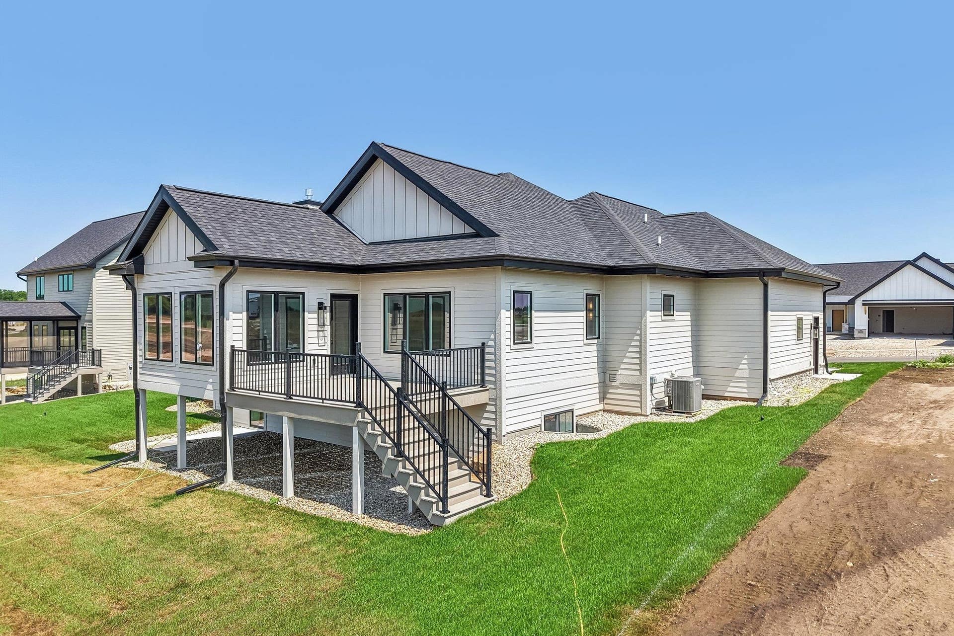 1409 Yeske Drive, Waunakee, WI 53597-8941