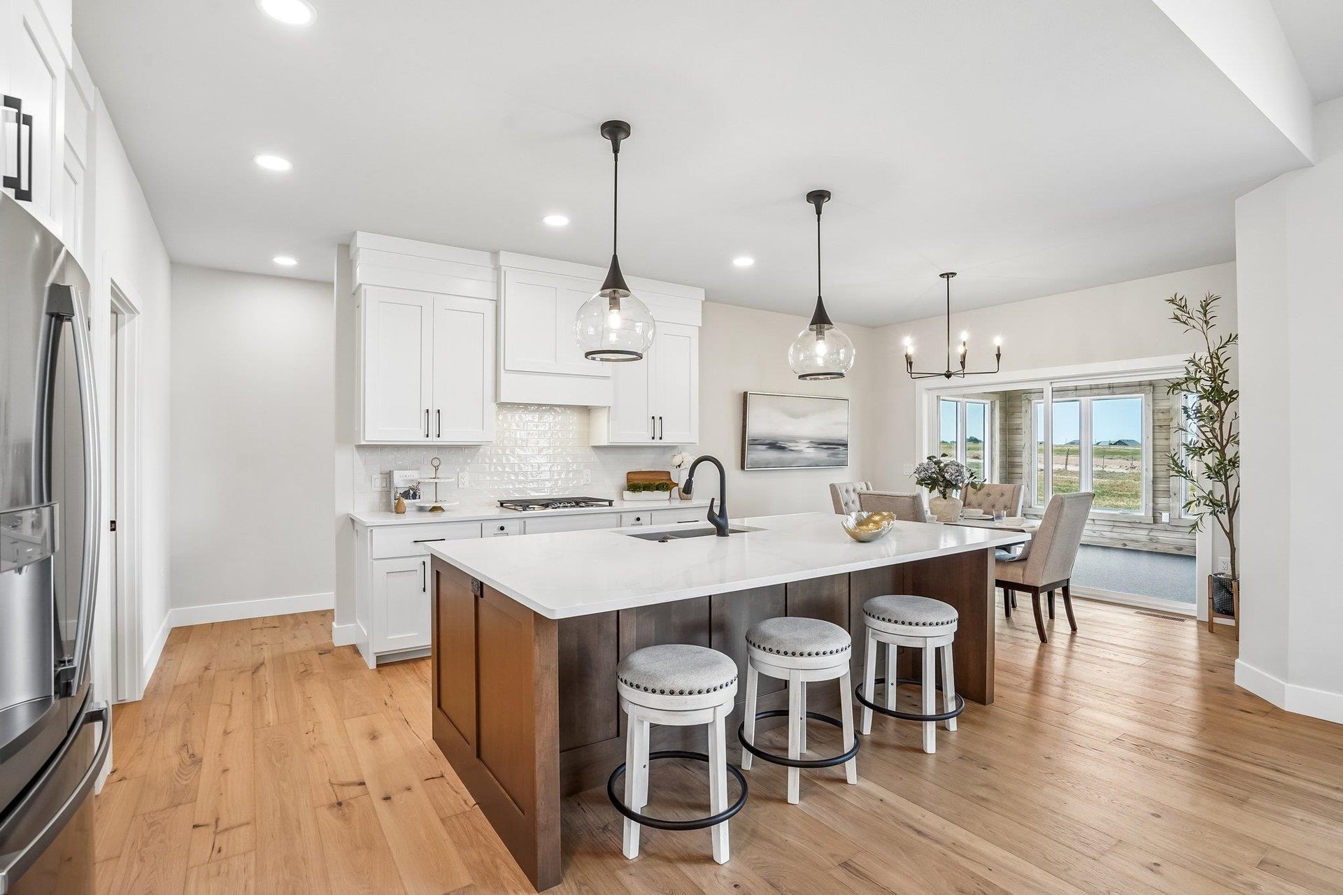 1409 Yeske Drive, Waunakee, WI 53597-8941
