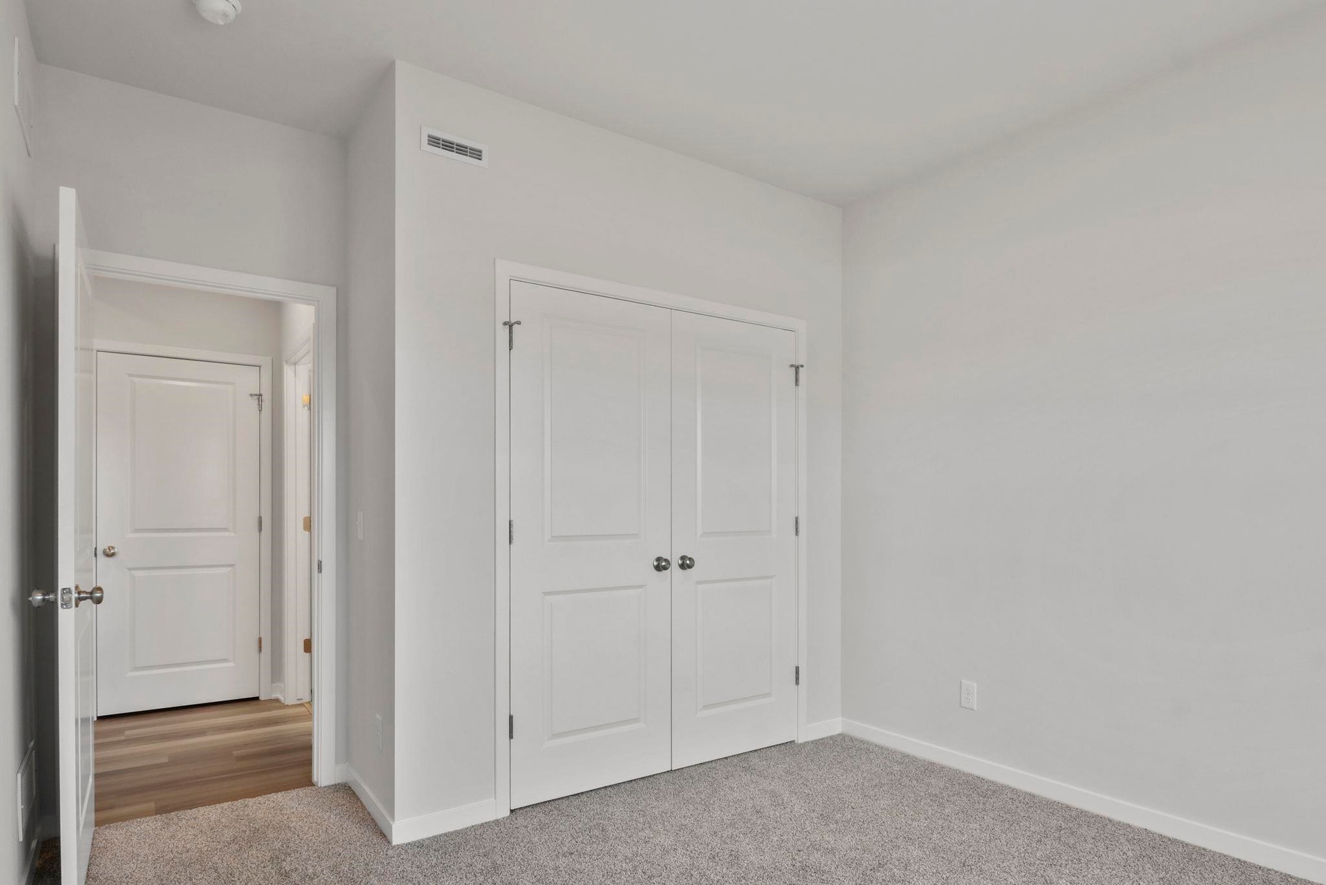 349 Dahlia Drive, Stoughton, WI 53589