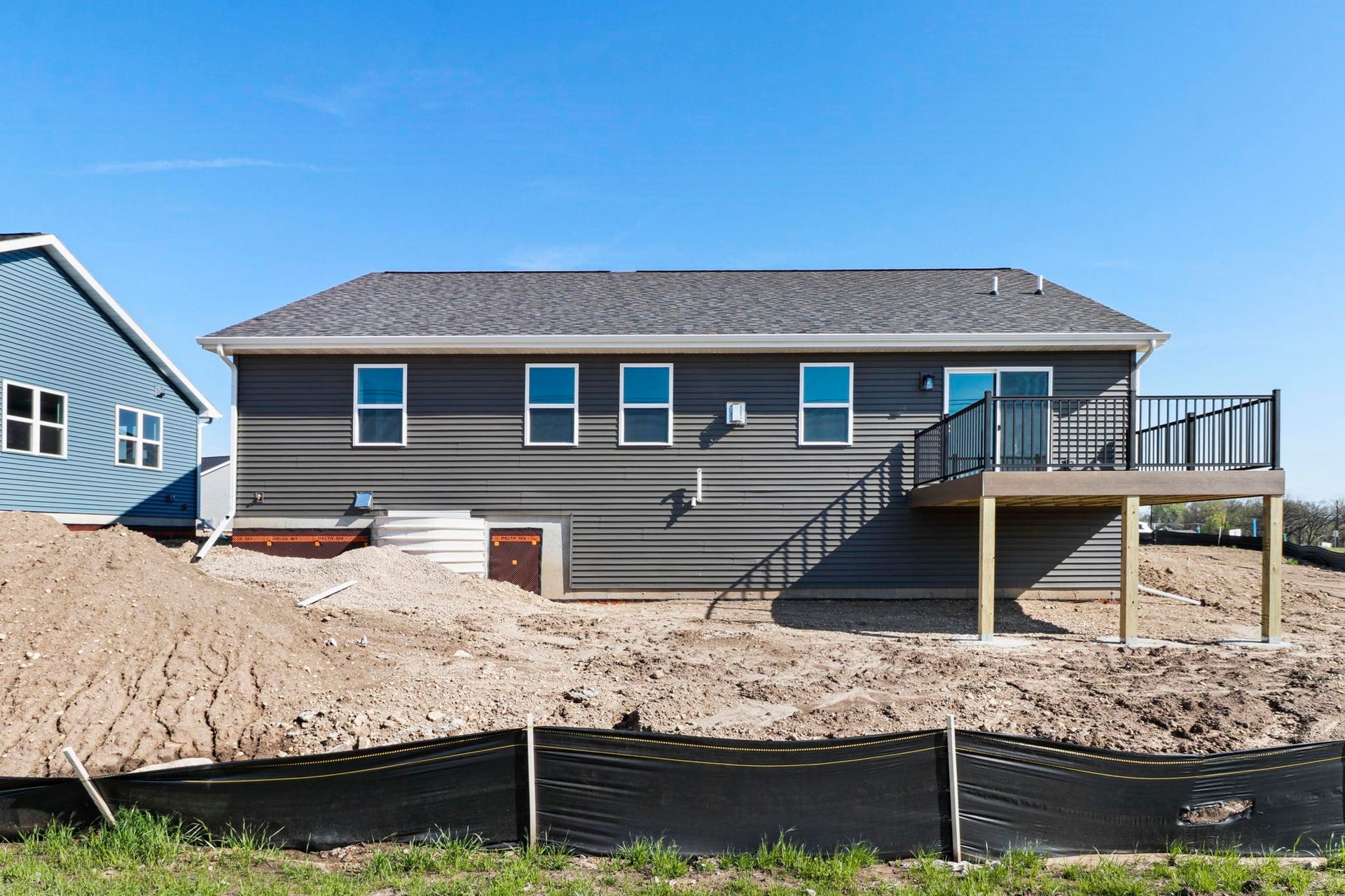 216 Wild Rose Way, Stoughton, WI 53589