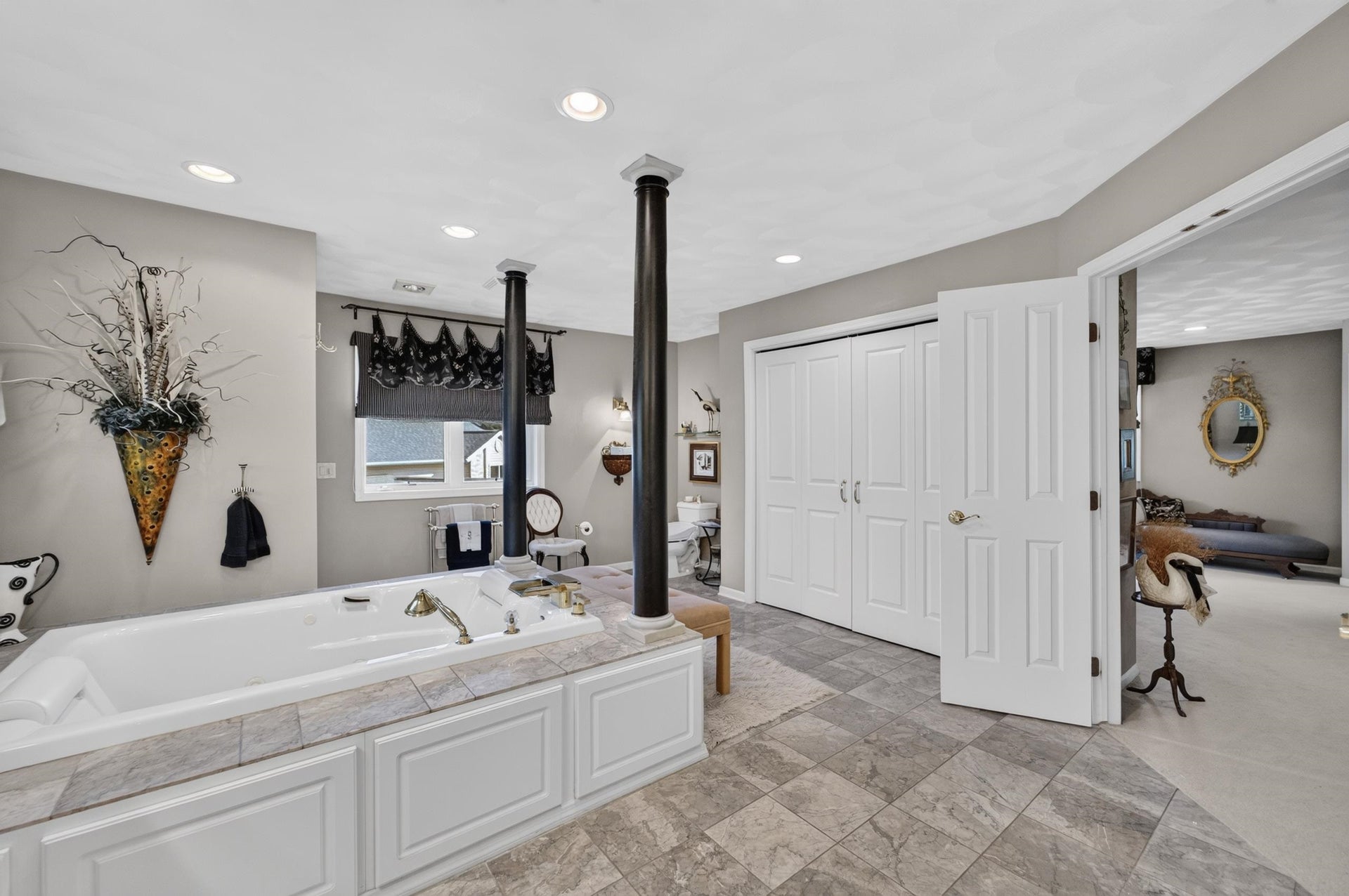 236 E Mc Kinley Street, Stoughton, WI 53589
