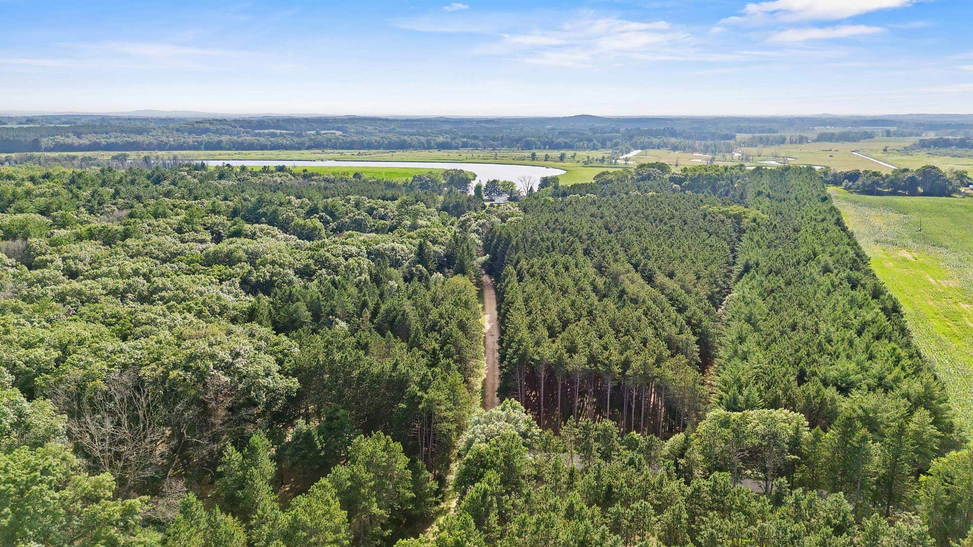 W6191 Lueck Lane, Princeton, WI 54968