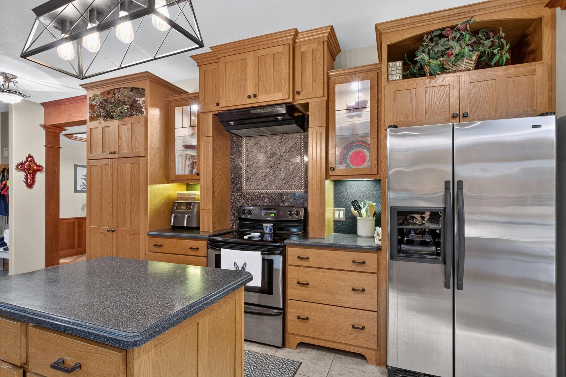 305 Ridgeview Lane, Columbus, WI 53925