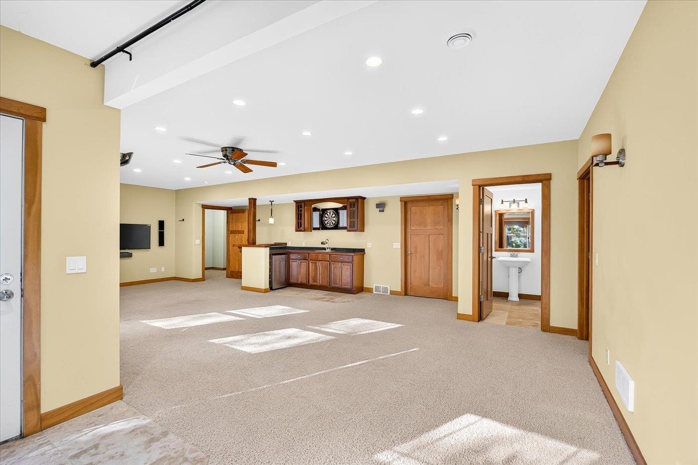1018 Tamarack Way, Verona, WI 53593