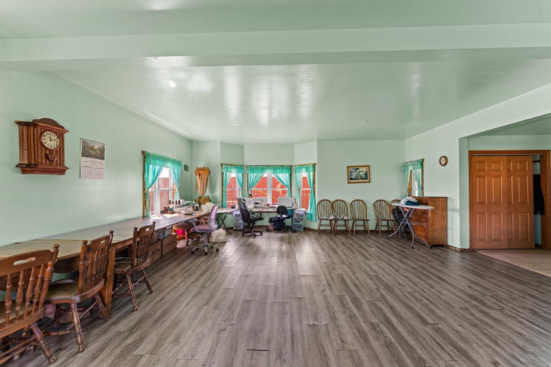 S4452 Grote Hill Road, Reedsburg, WI 53959