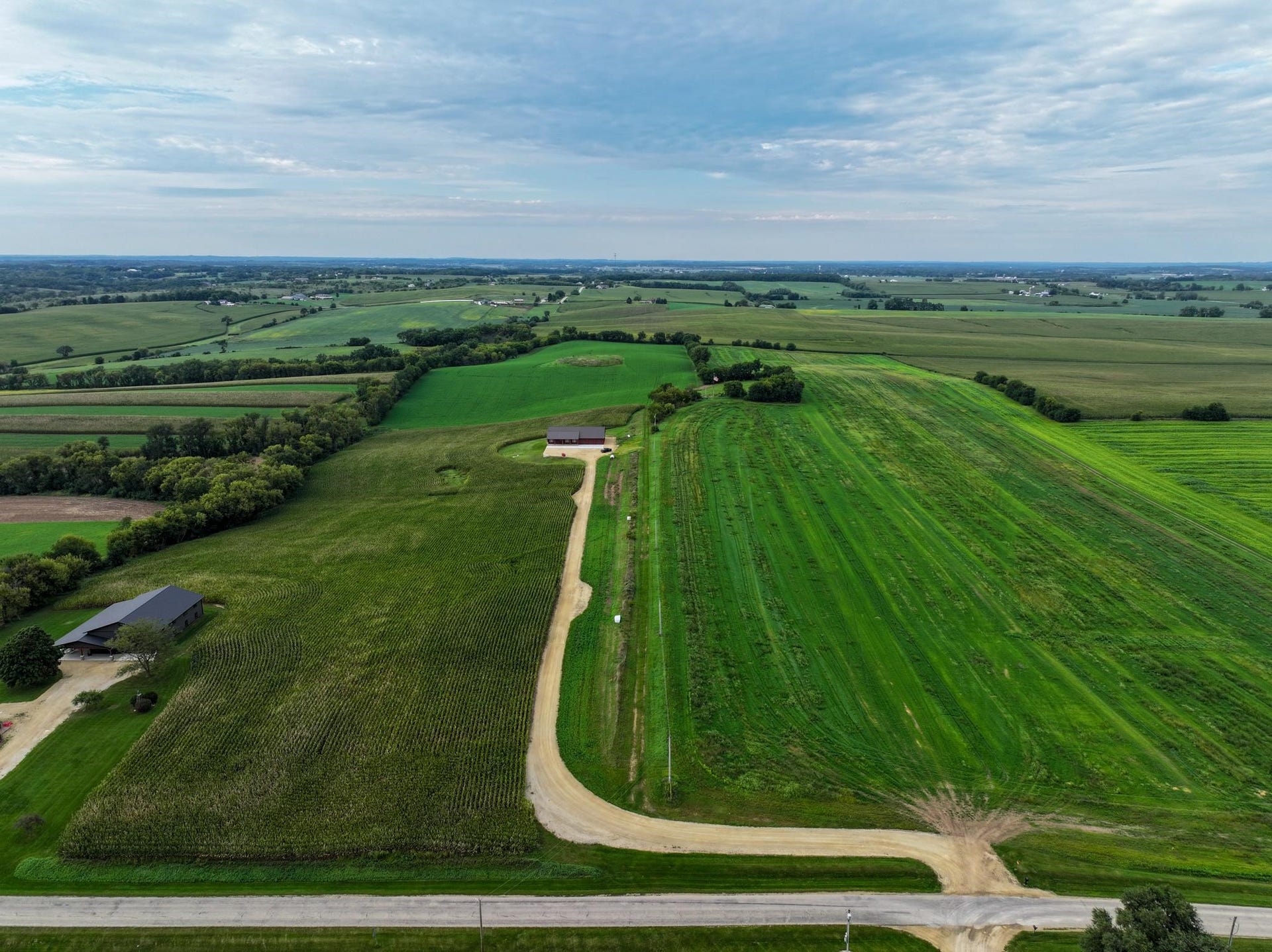 W450 Elmer Road, Brooklyn, WI 53521
