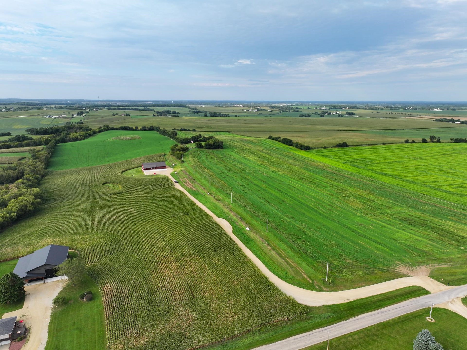 W450 Elmer Road, Brooklyn, WI 53521