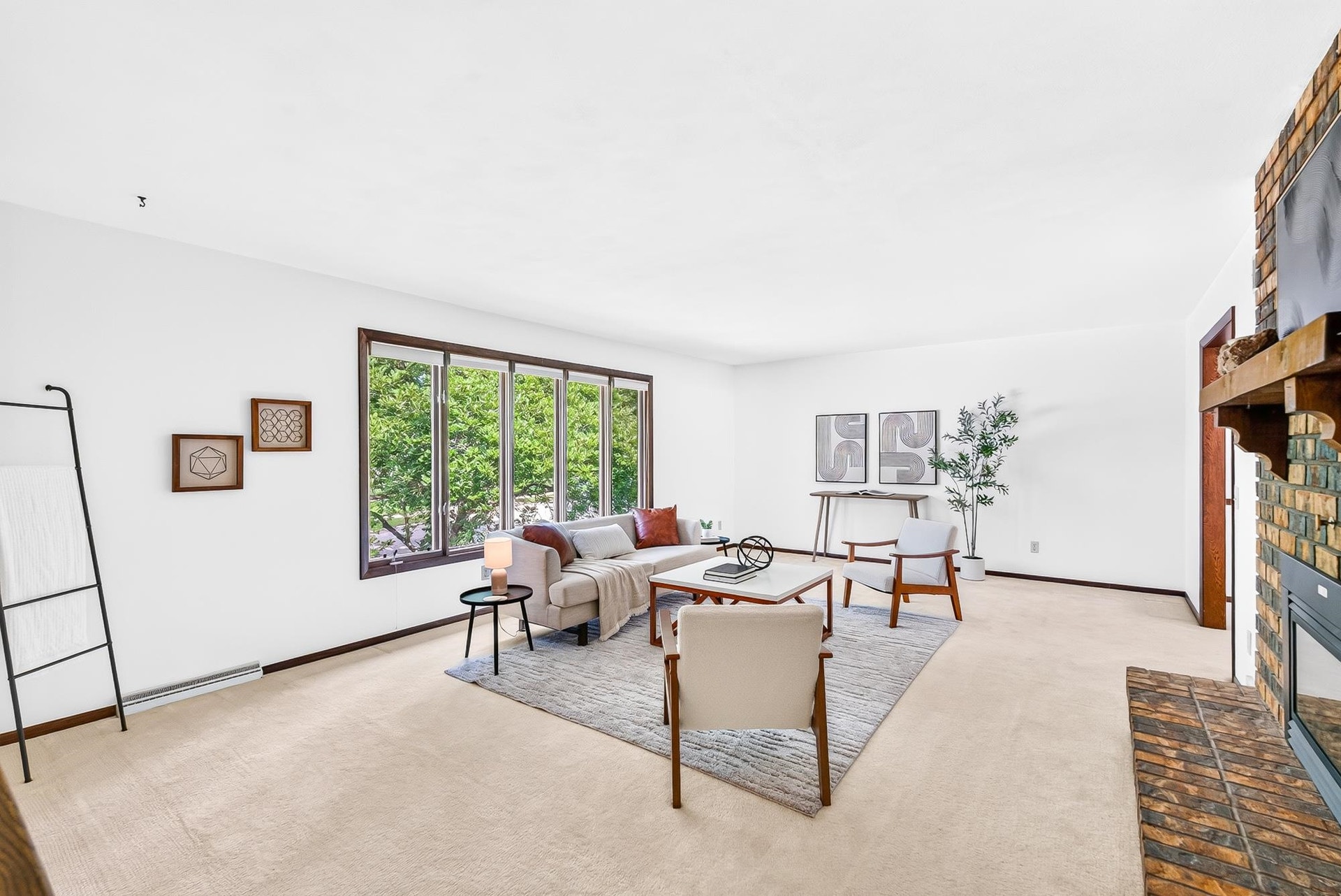 610 Walnut Grove Drive, Madison, WI 53717