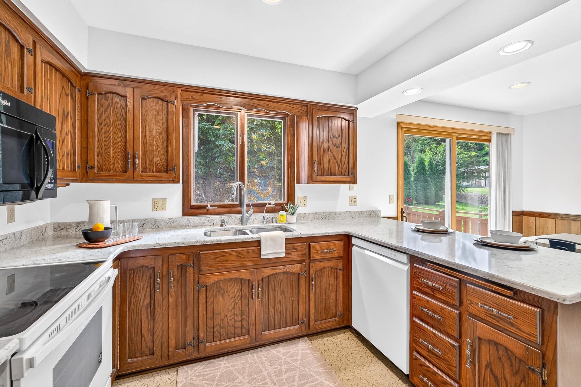 610 Walnut Grove Drive, Madison, WI 53717