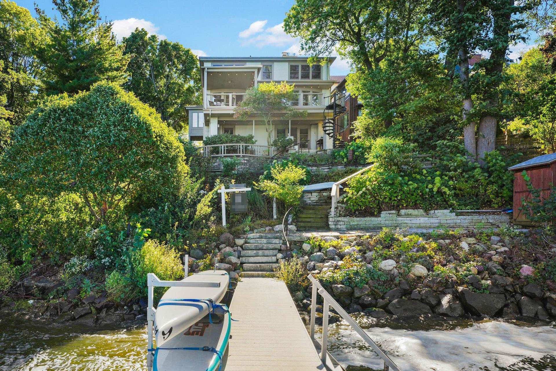920 Castle Place, Madison, WI 53703