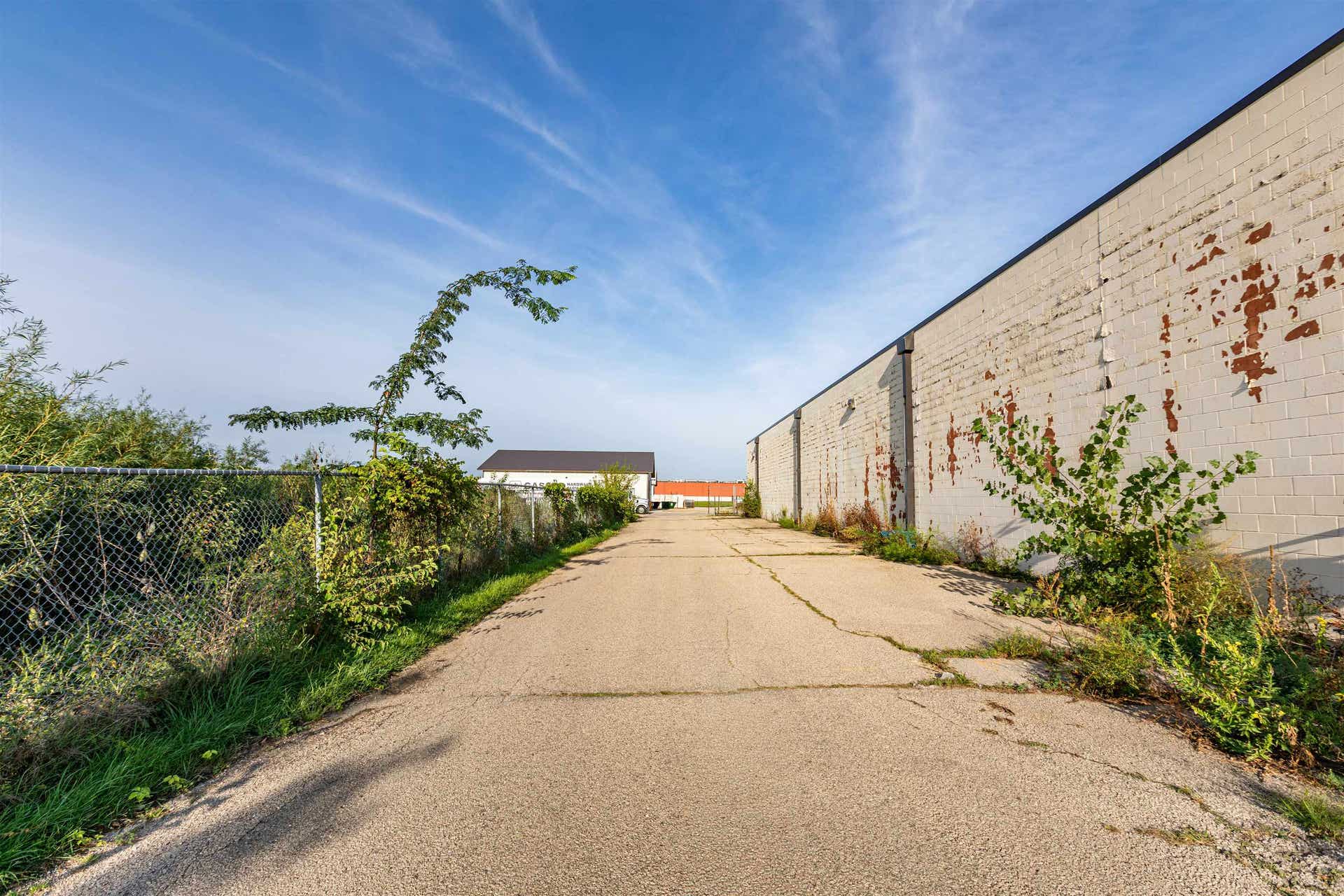 1625 Highway 61, Lancaster, WI 53813