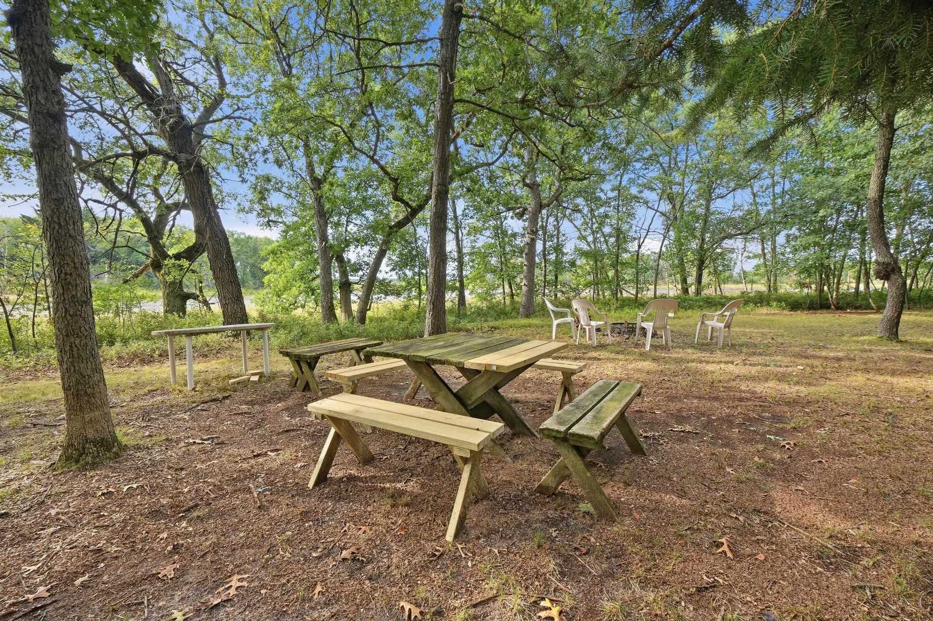 W3353 Long Crossing Road, Otsego, WI 53960