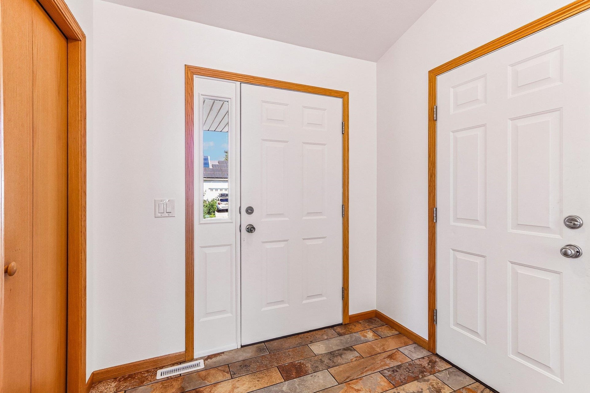 6905 Buckhorn Drive, Madison, WI 53718