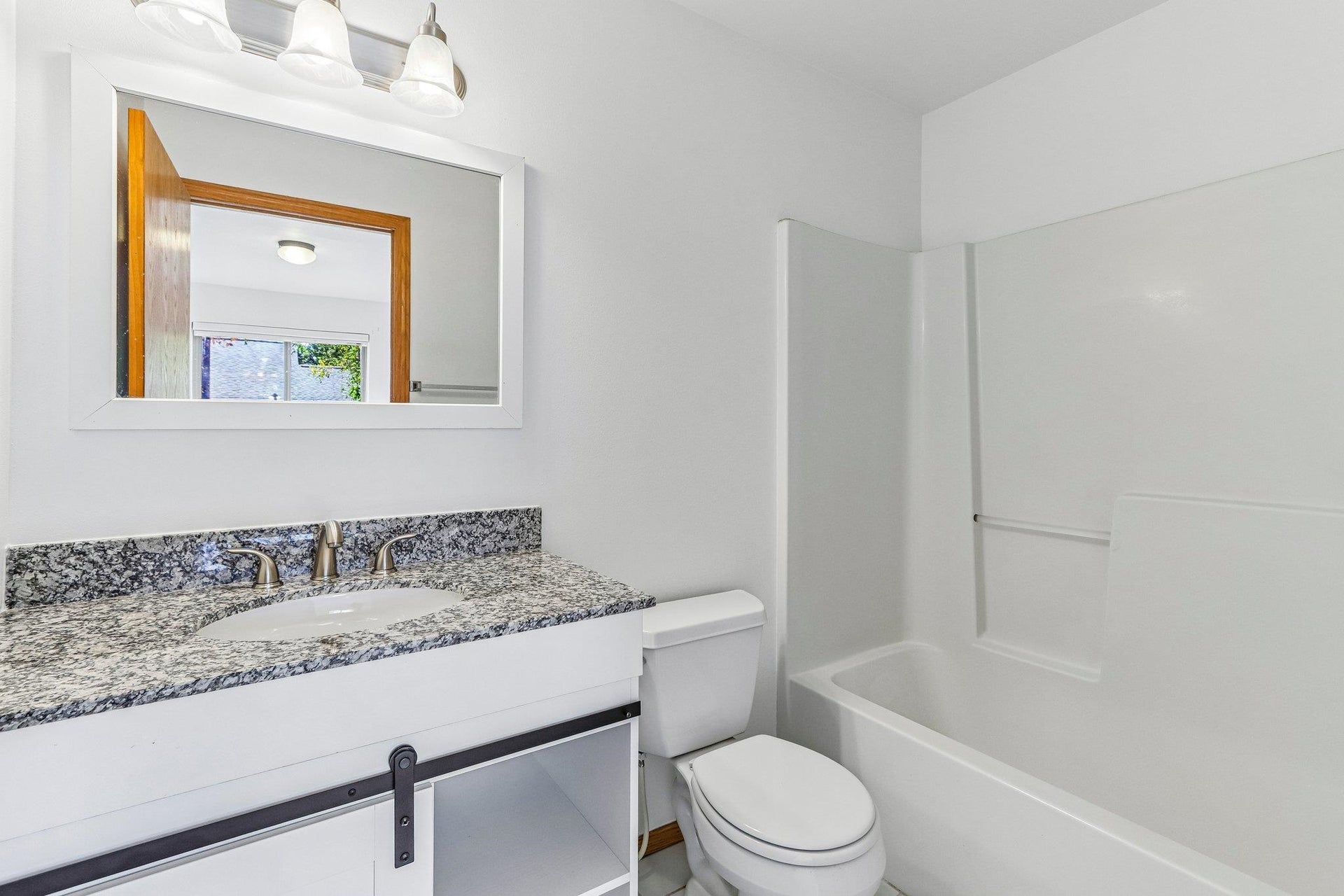 6905 Buckhorn Drive, Madison, WI 53718