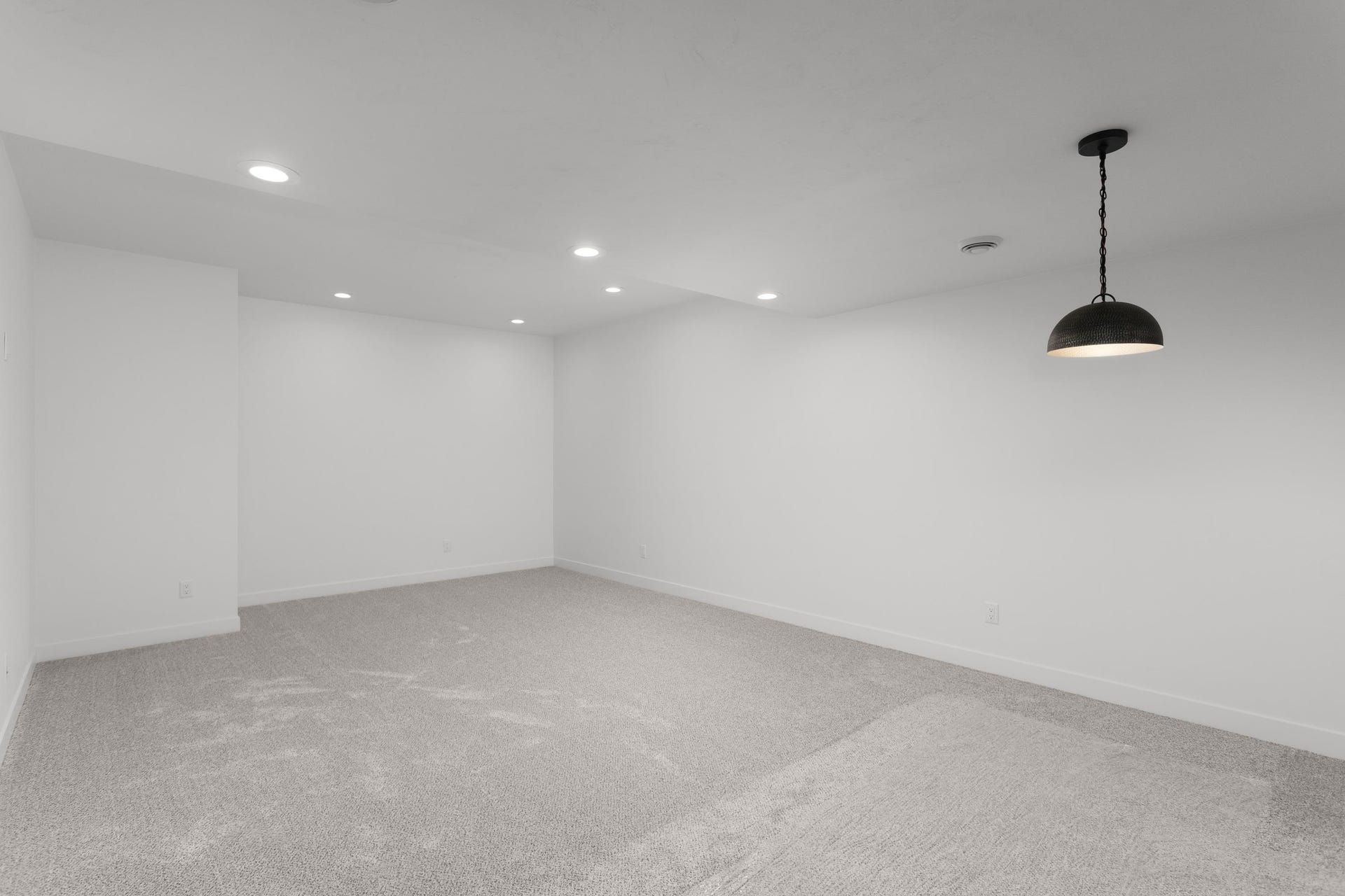 341 Ridge View Drive, #17, Milton, WI 53563