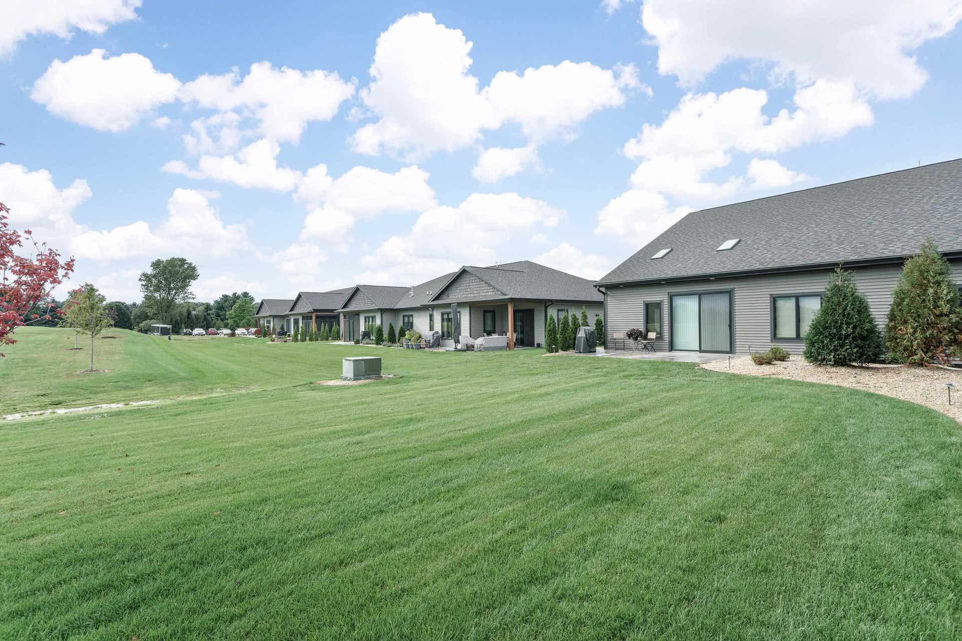 341 Ridge View Drive, #17, Milton, WI 53563