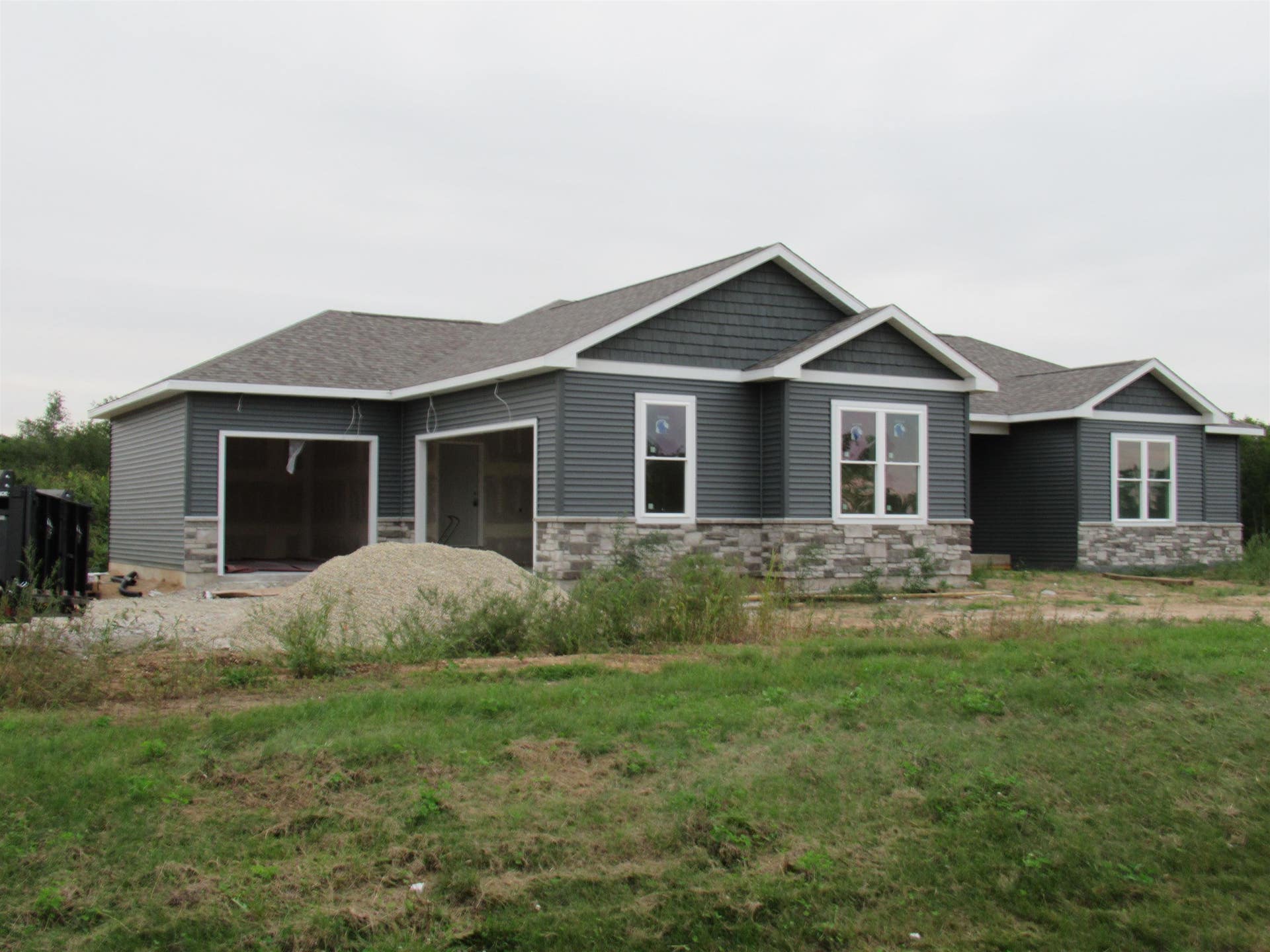 3980 S Deer Drive, Beloit, WI 53511-0000