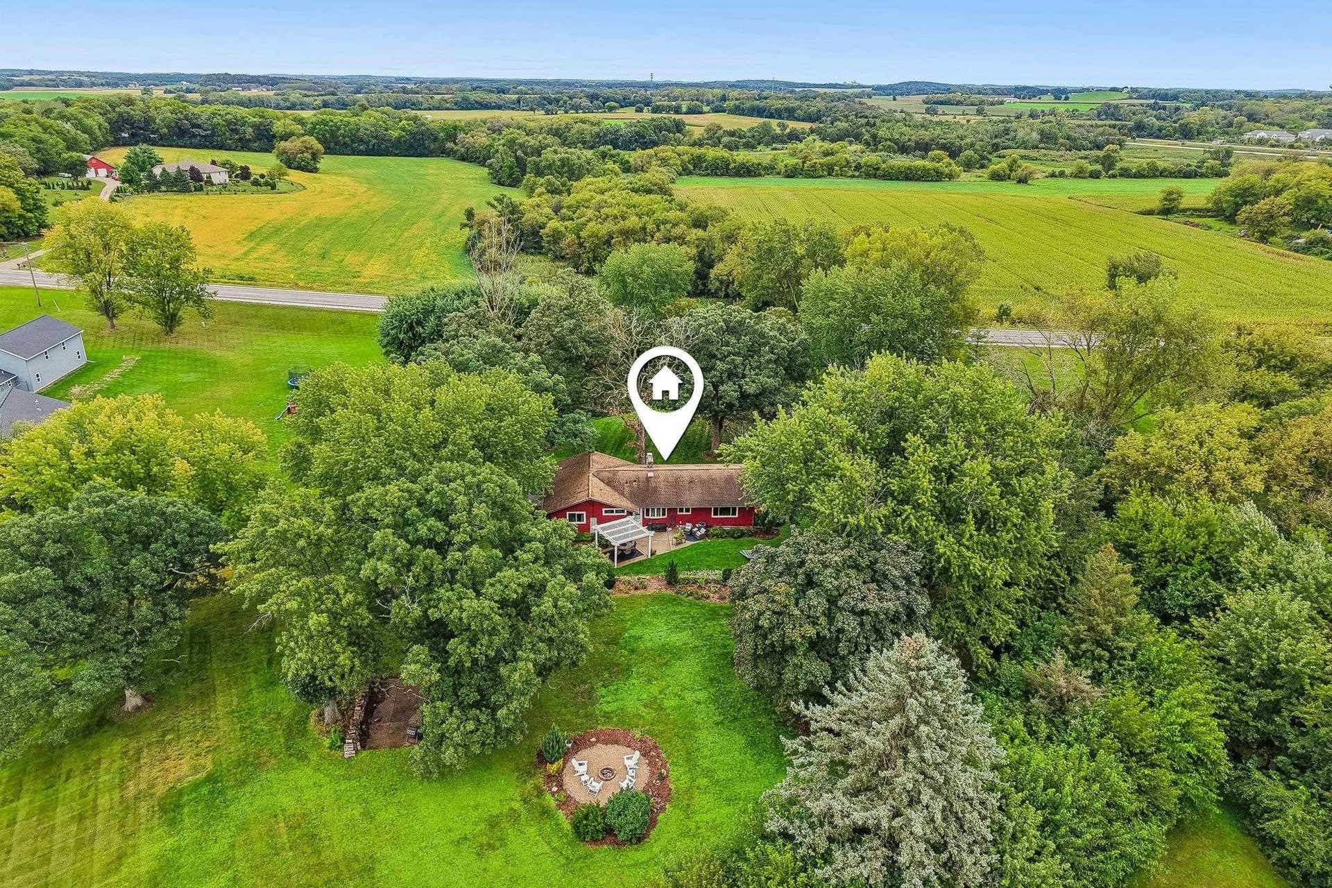 W7255 Weber Road, Milford, WI 53551