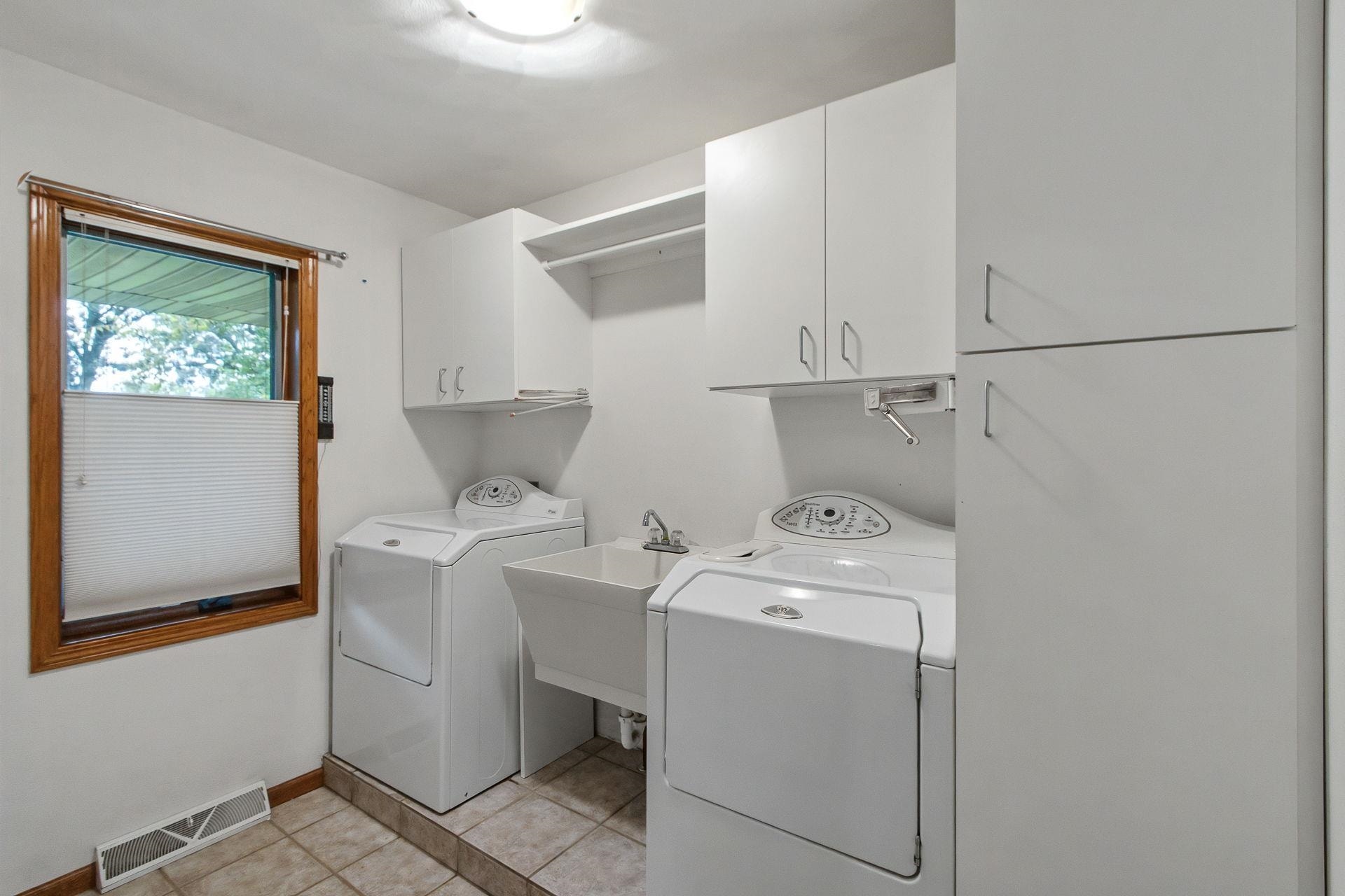 W4347 Highway 16, Otsego, WI 53960