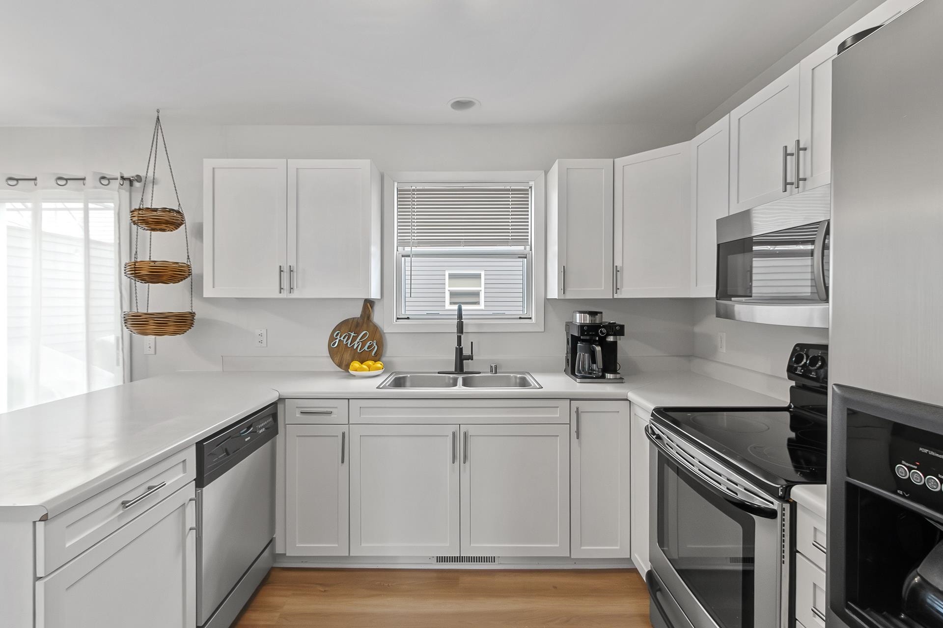 6649 Raymond Road, #10, Madison, WI 53711