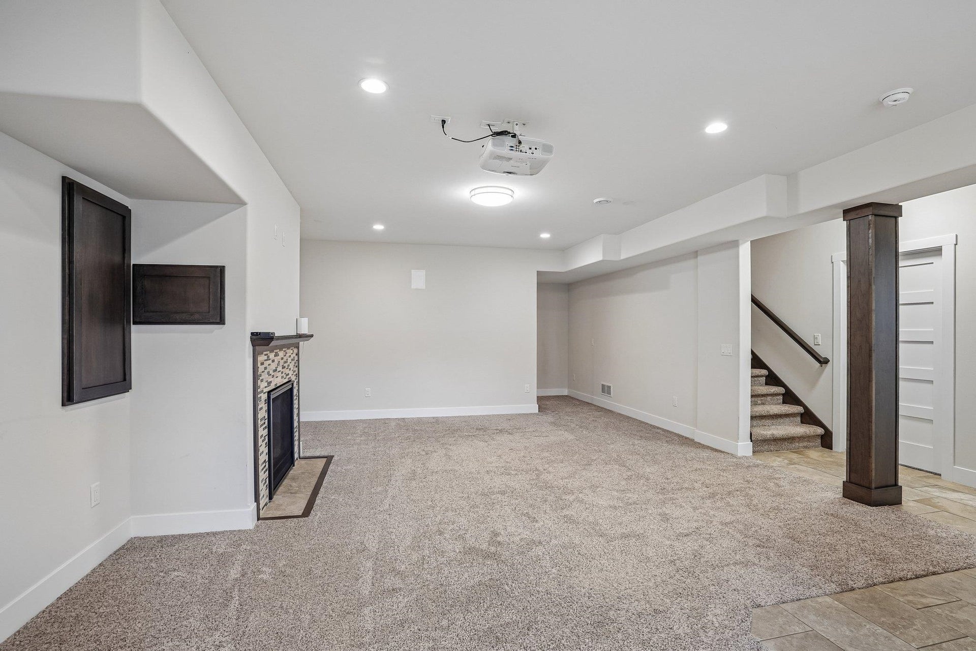 9902 Peach Leaf Lane, Madison, WI 53562
