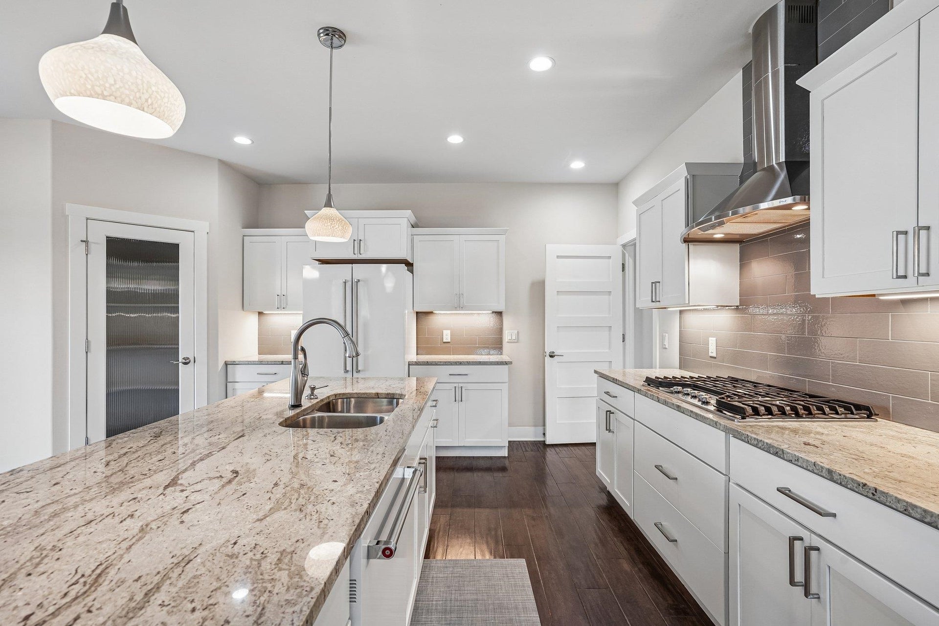 9902 Peach Leaf Lane, Madison, WI 53562