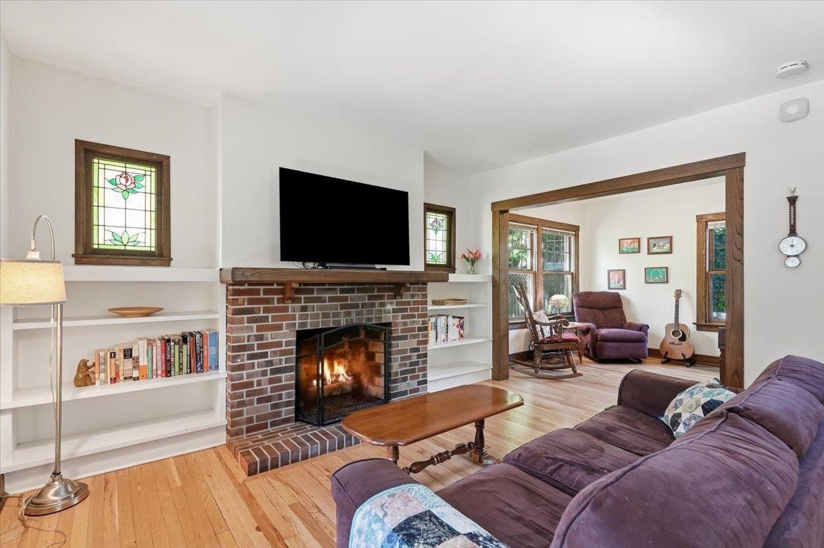 2426 Commonwealth Avenue, Madison, WI 53711