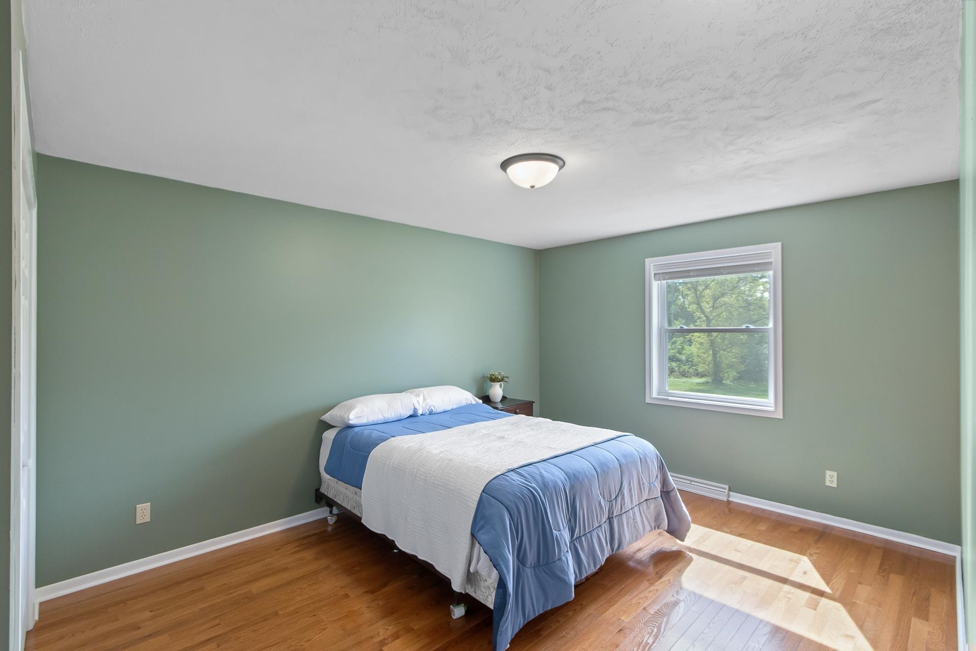 N8005 Ashley Road, Marcellon, WI 53901