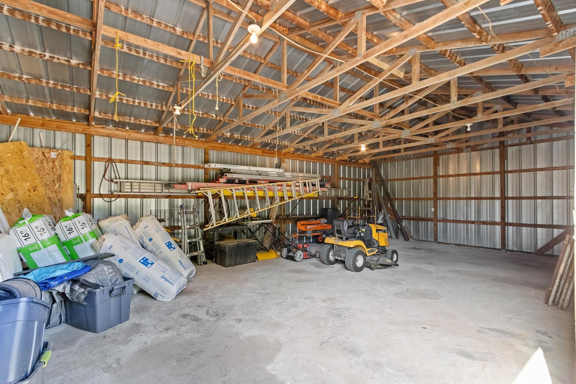 N8005 Ashley Road, Marcellon, WI 53901