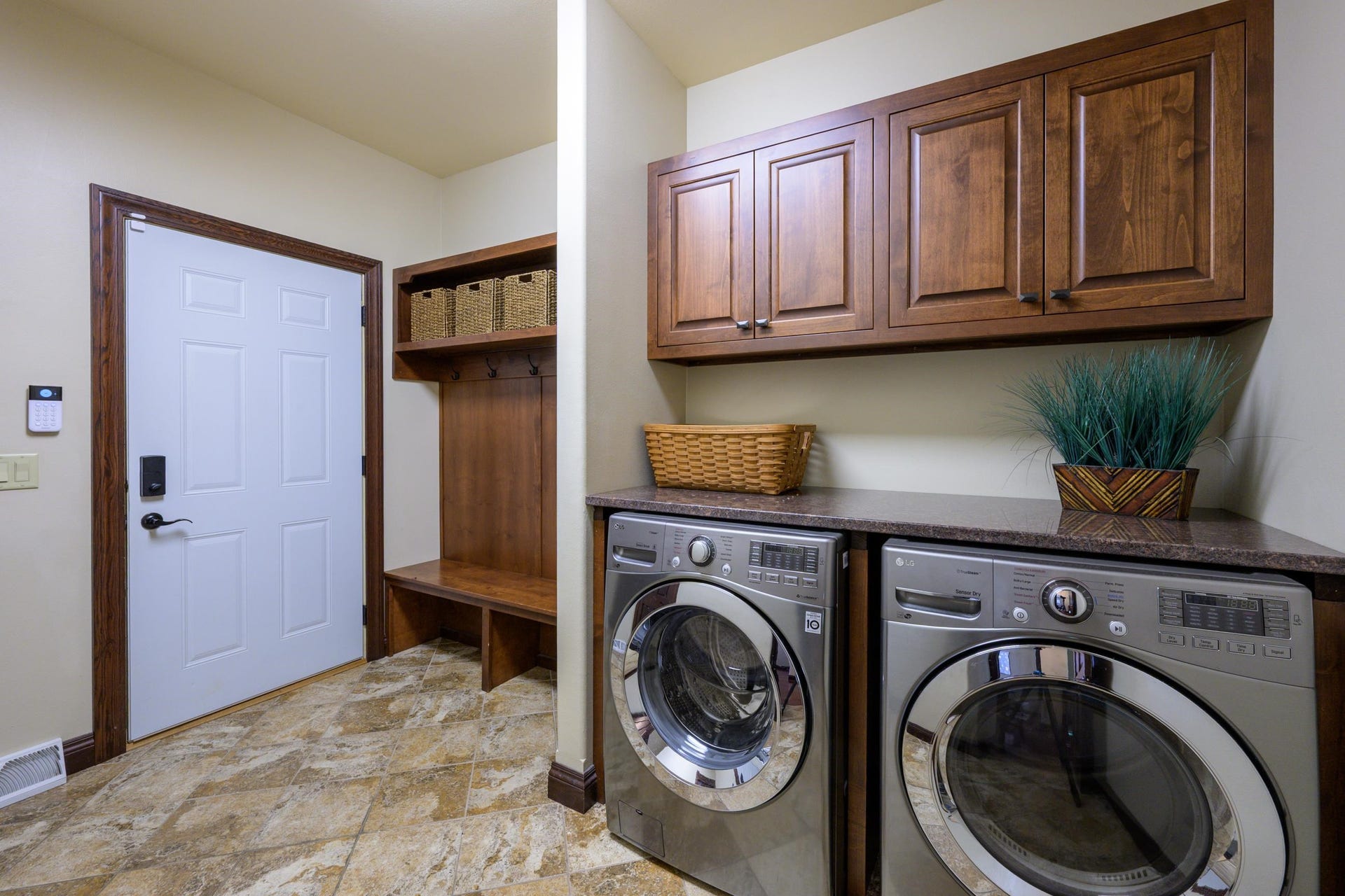 N6819 Canter Court, Lake Mills, WI 53551
