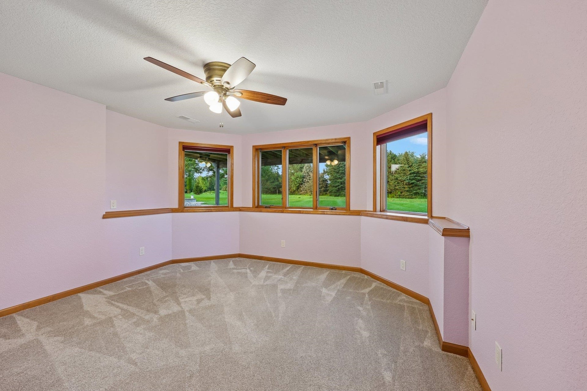 6572 Kimberly Way, Windsor, WI 53532