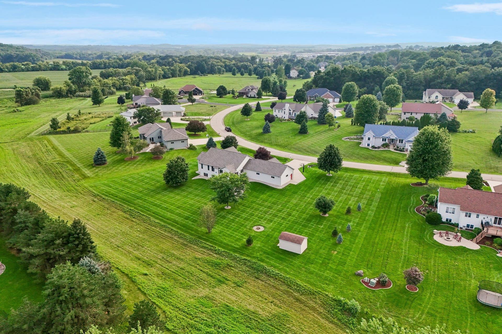 6572 Kimberly Way, Windsor, WI 53532