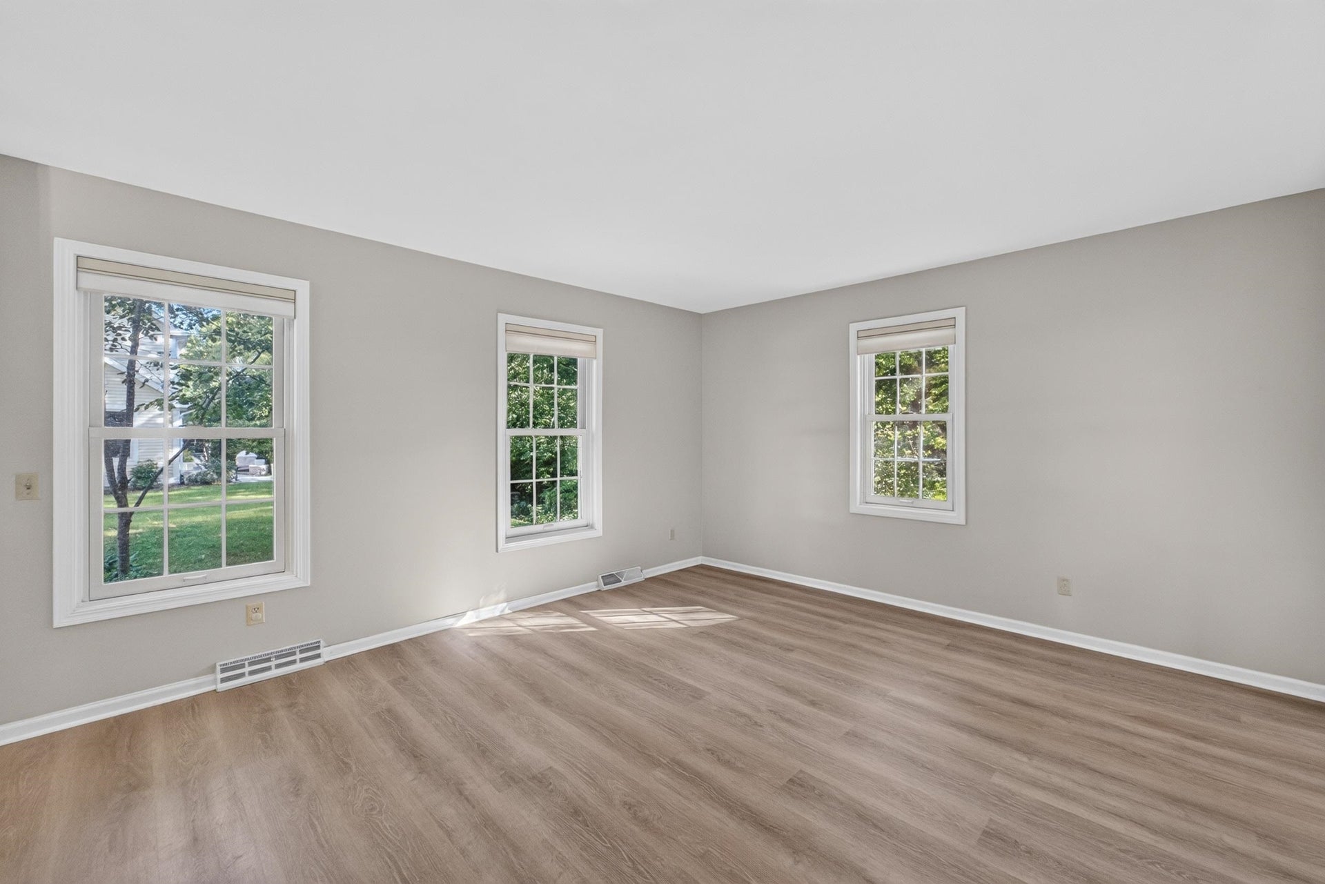 9 Court Of Brixham, Madison, WI 53705