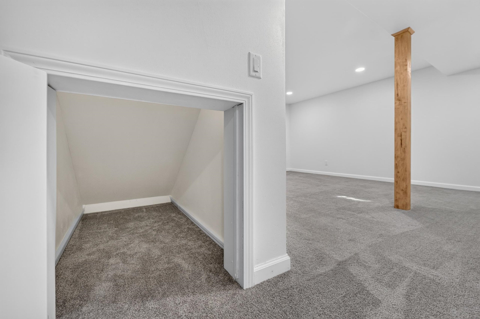 9 Court Of Brixham, Madison, WI 53705