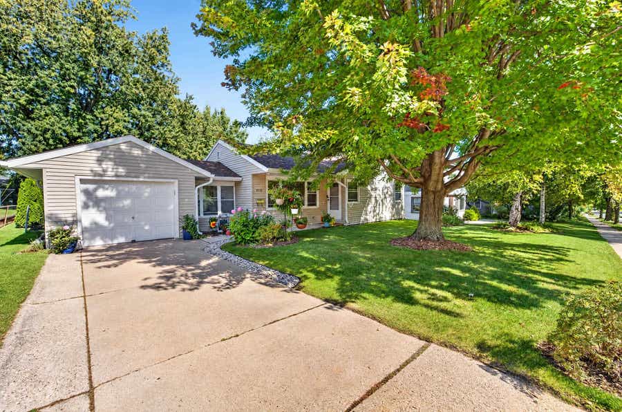 Property photo for 4318 Tokay Boulevard, Madison, WI