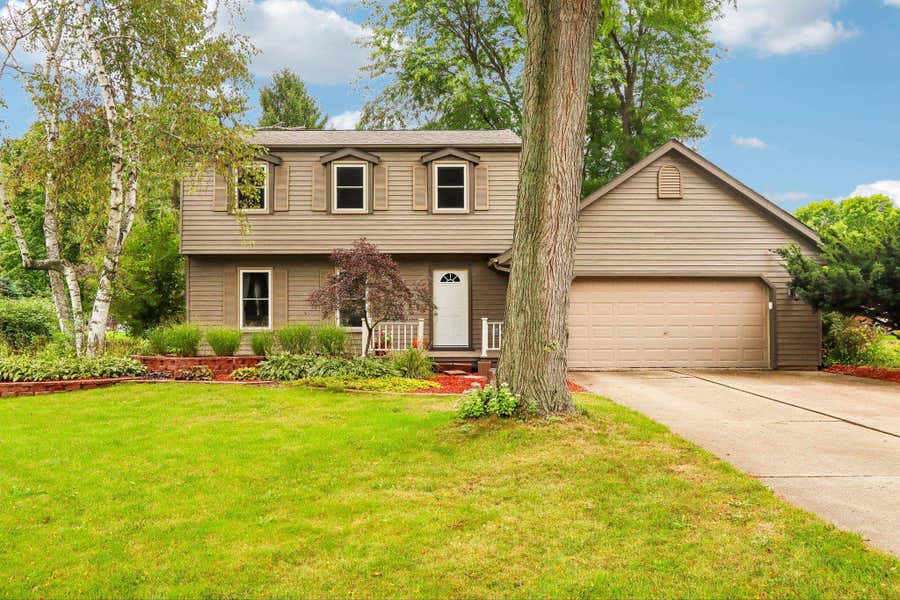Property photo for 7134 S Hill Road, Windsor, WI