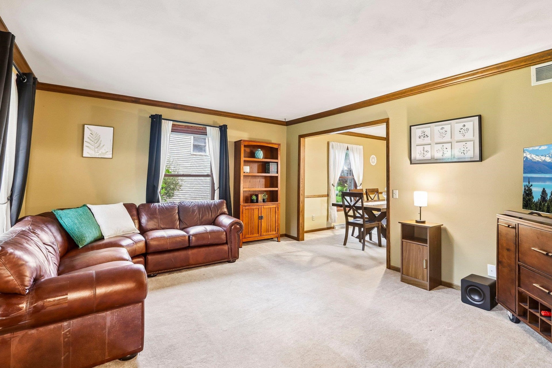 7134 S Hill Road, Windsor, WI 53532