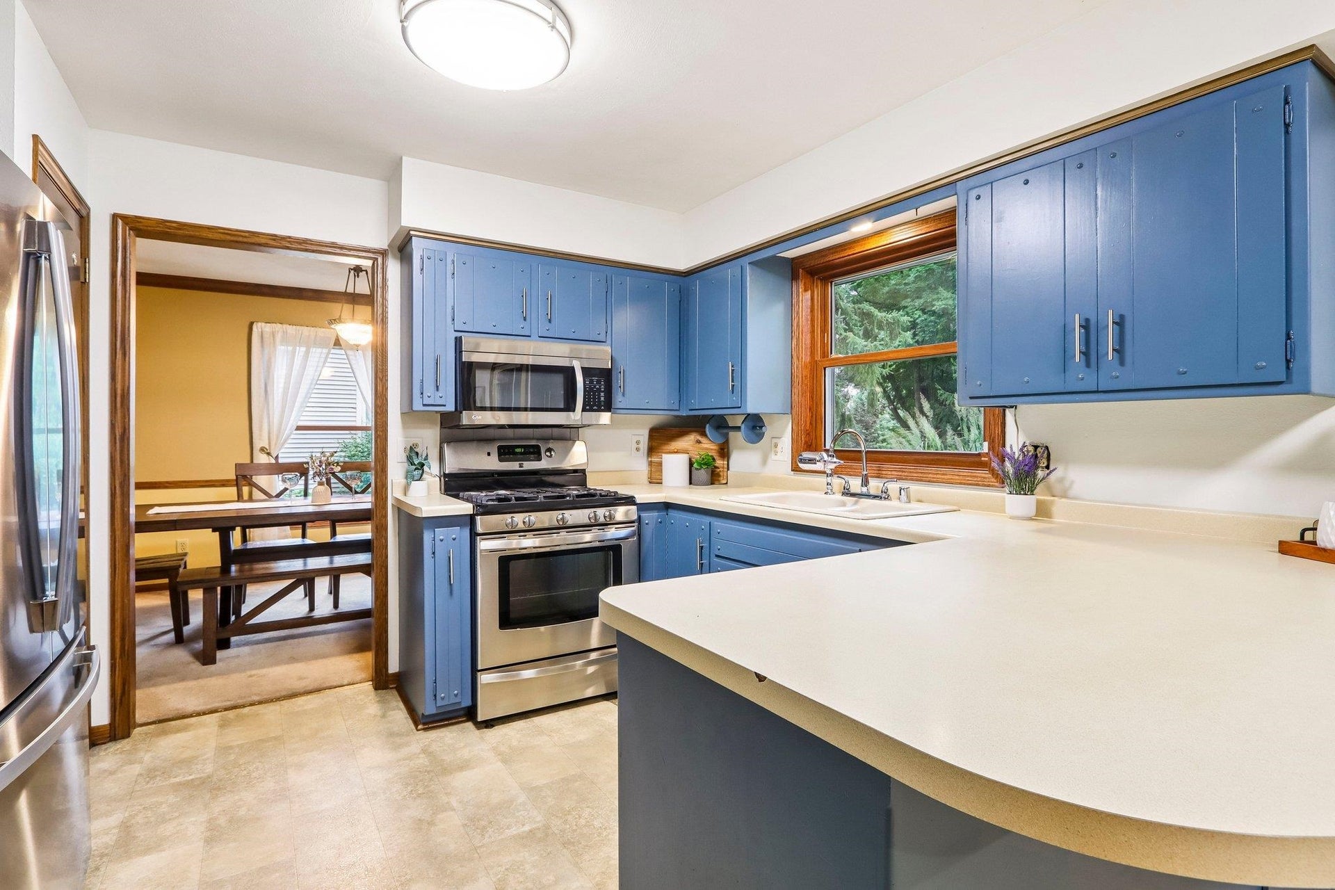 7134 S Hill Road, Windsor, WI 53532