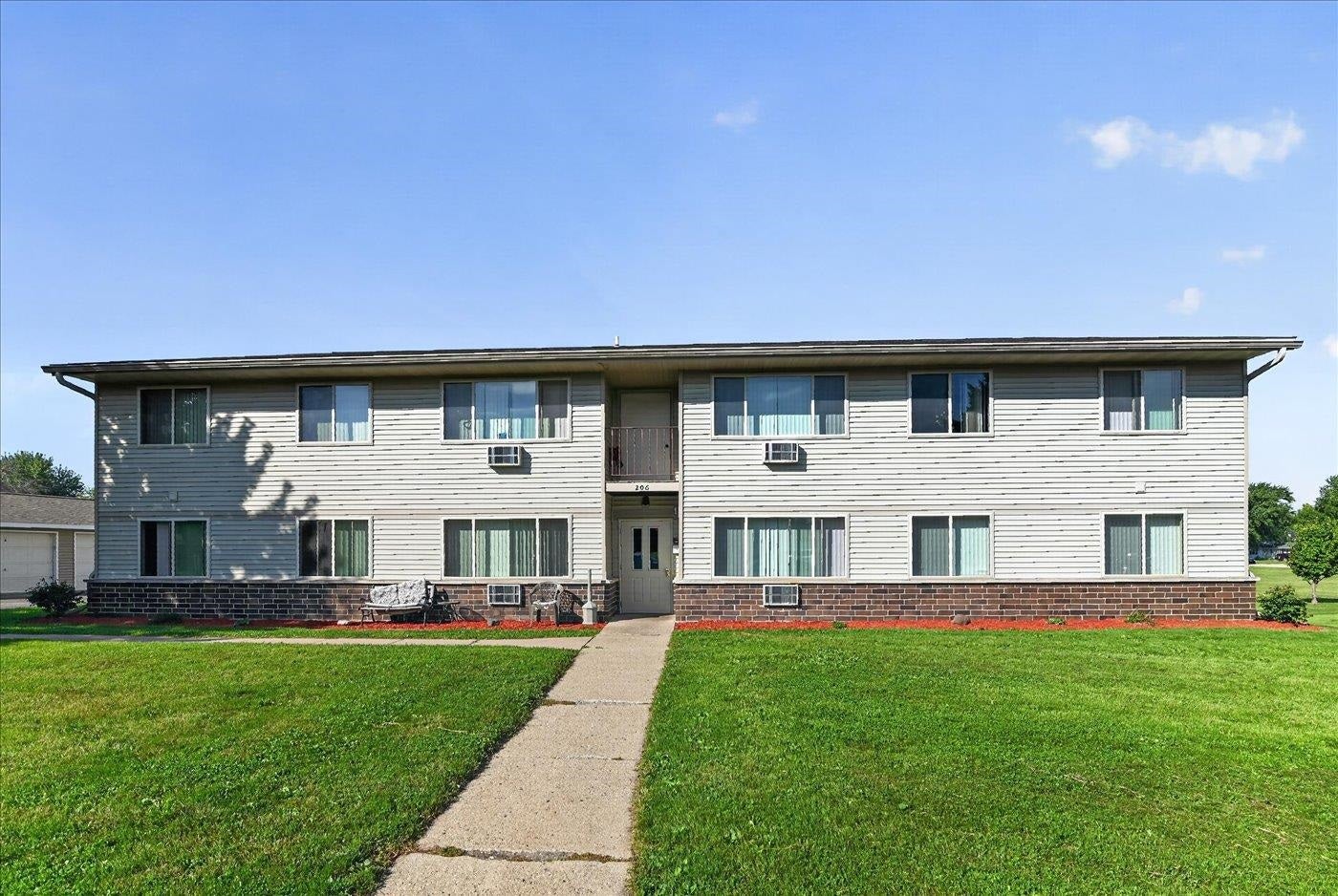 206 Danbury Court, DeForest, WI 53532
