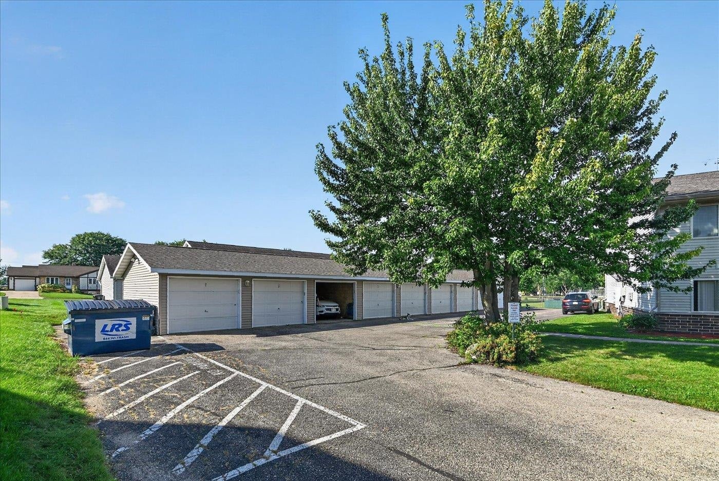 206 Danbury Court, DeForest, WI 53532