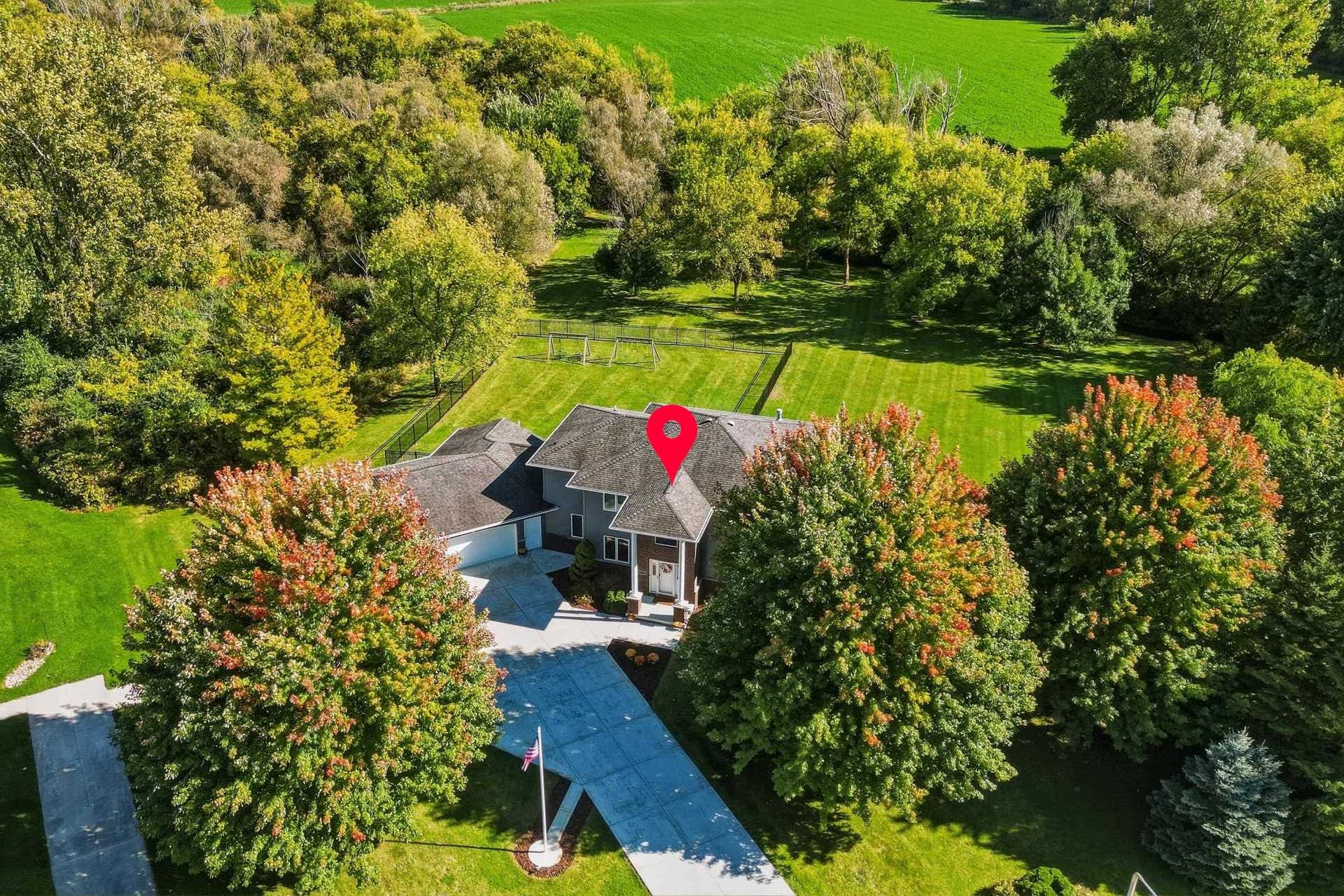 259 Willow Creek Road, Rosendale, WI 54974