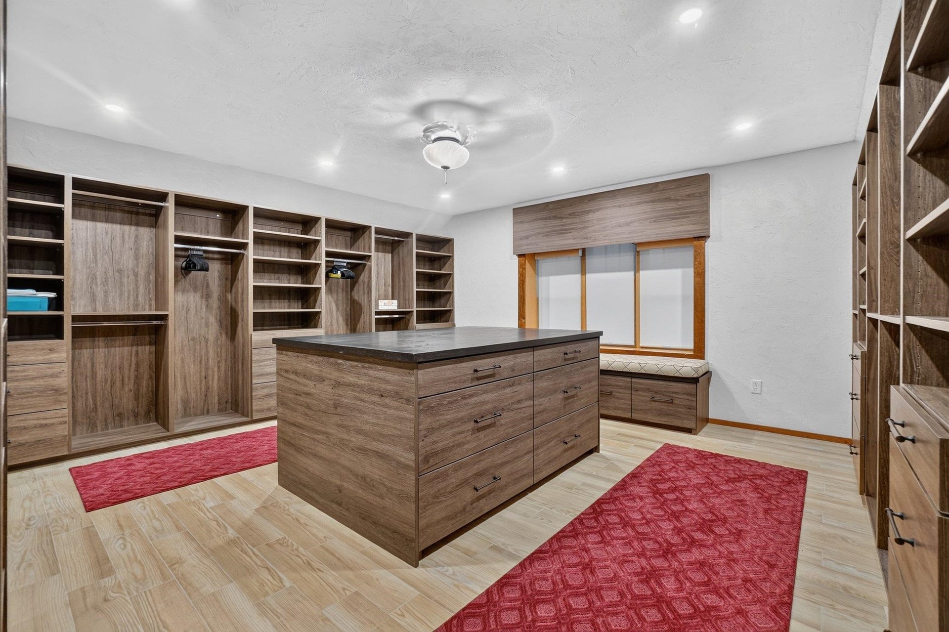 4025 S Bernstein Road, Spring Valley, WI 53576-9477