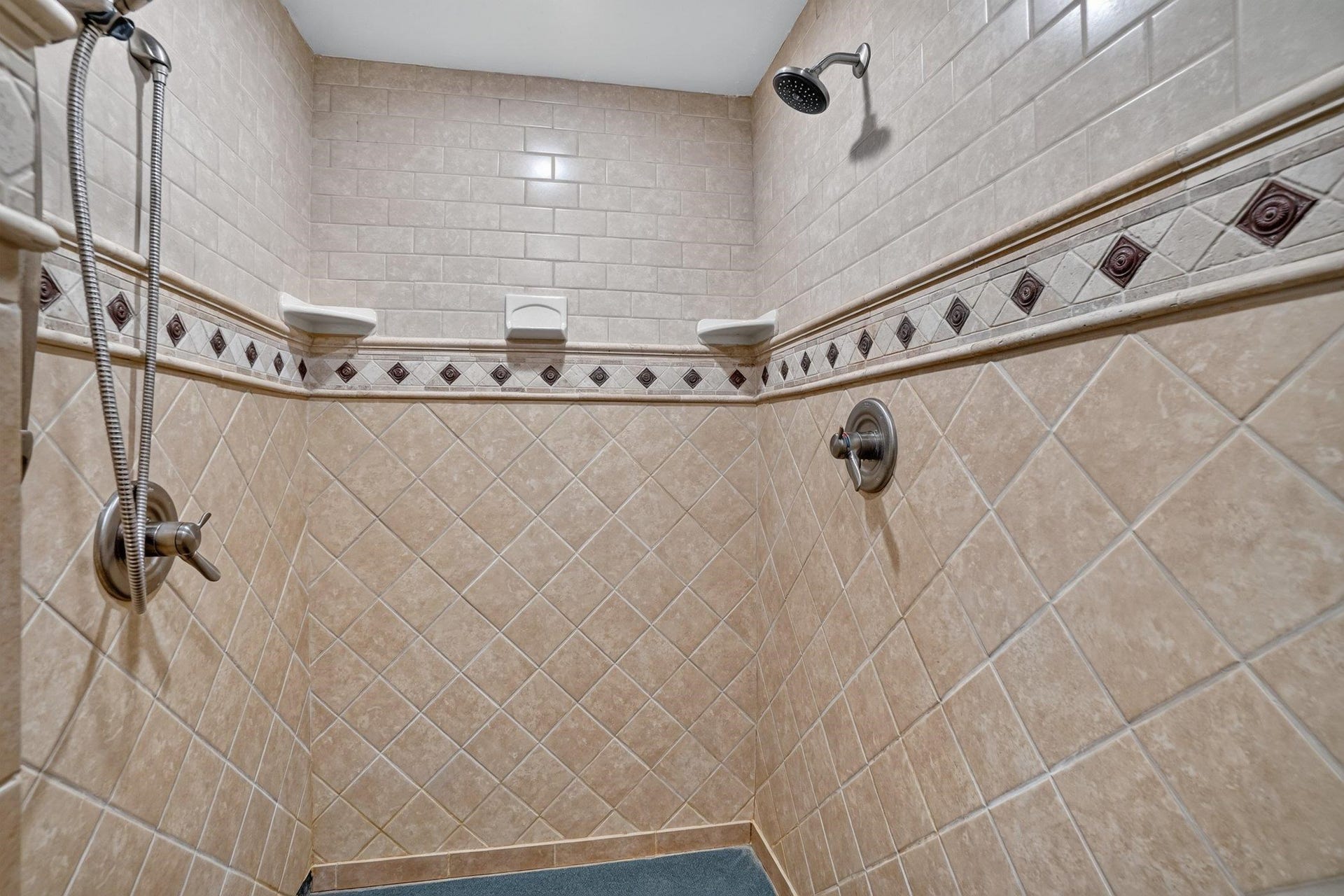 4025 S Bernstein Road, Spring Valley, WI 53576-9477